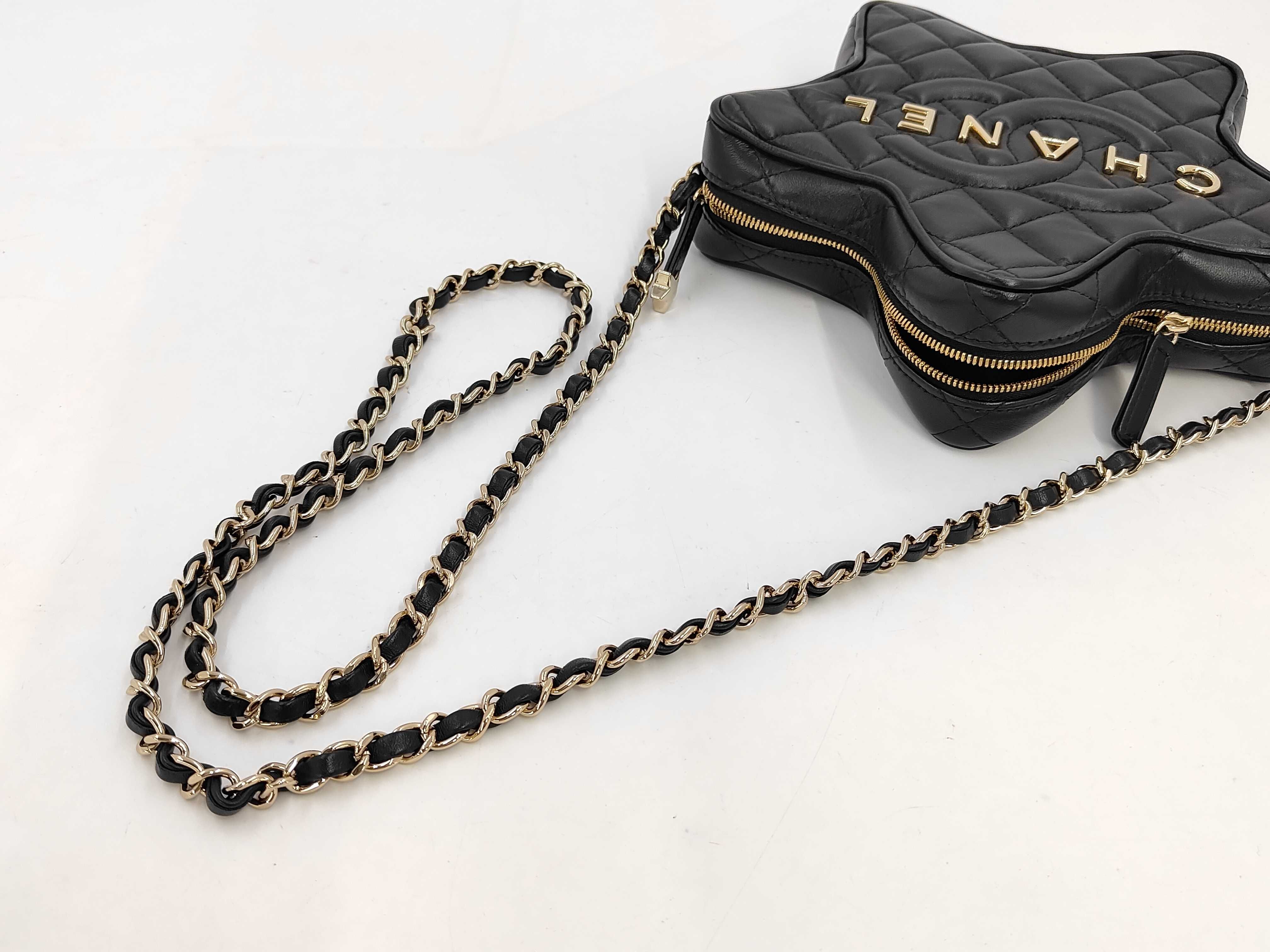 Matelassé Chain Lambskin Shoulder Bag — view 5