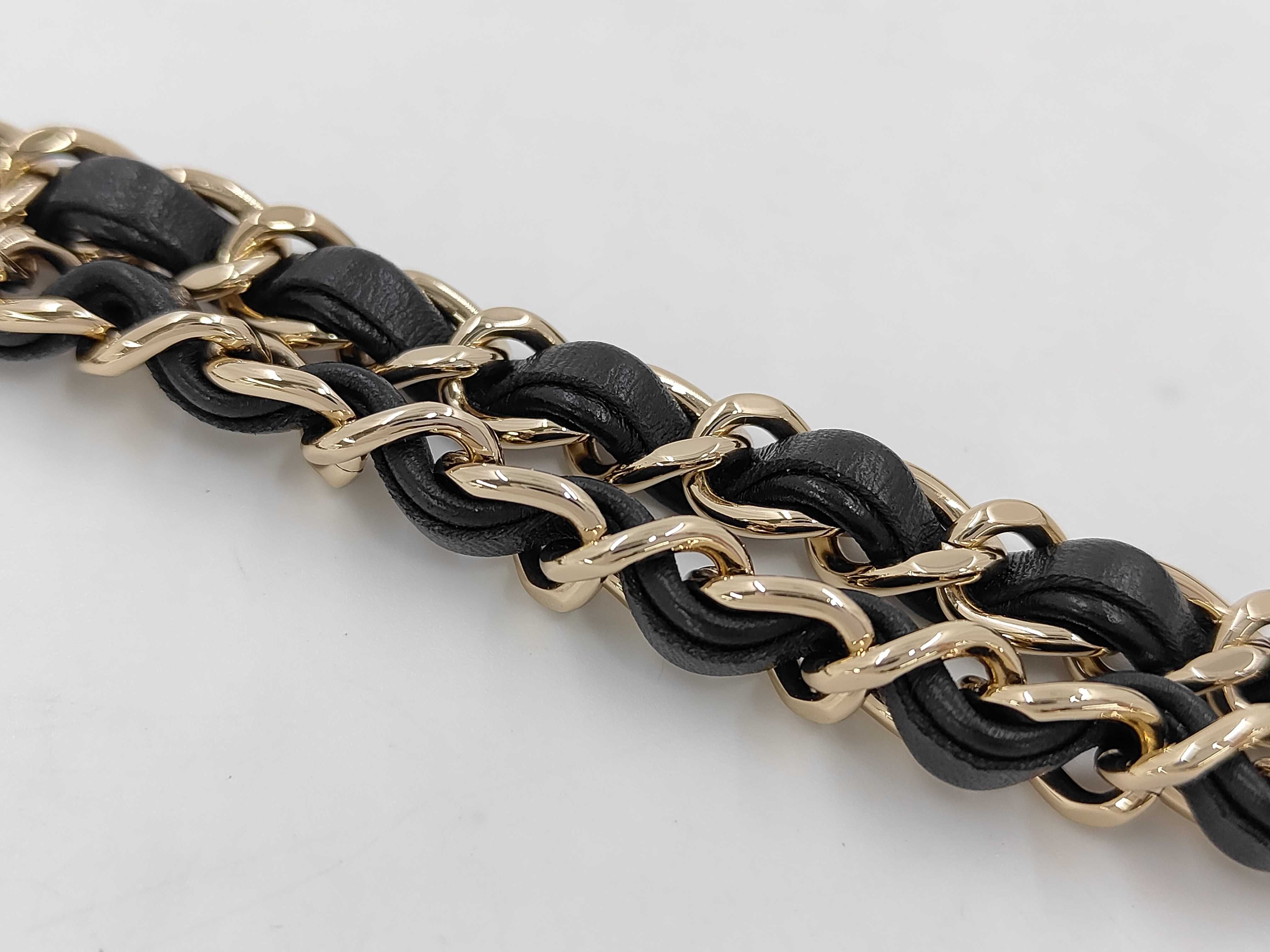Matelassé Chain Lambskin Shoulder Bag — view 6