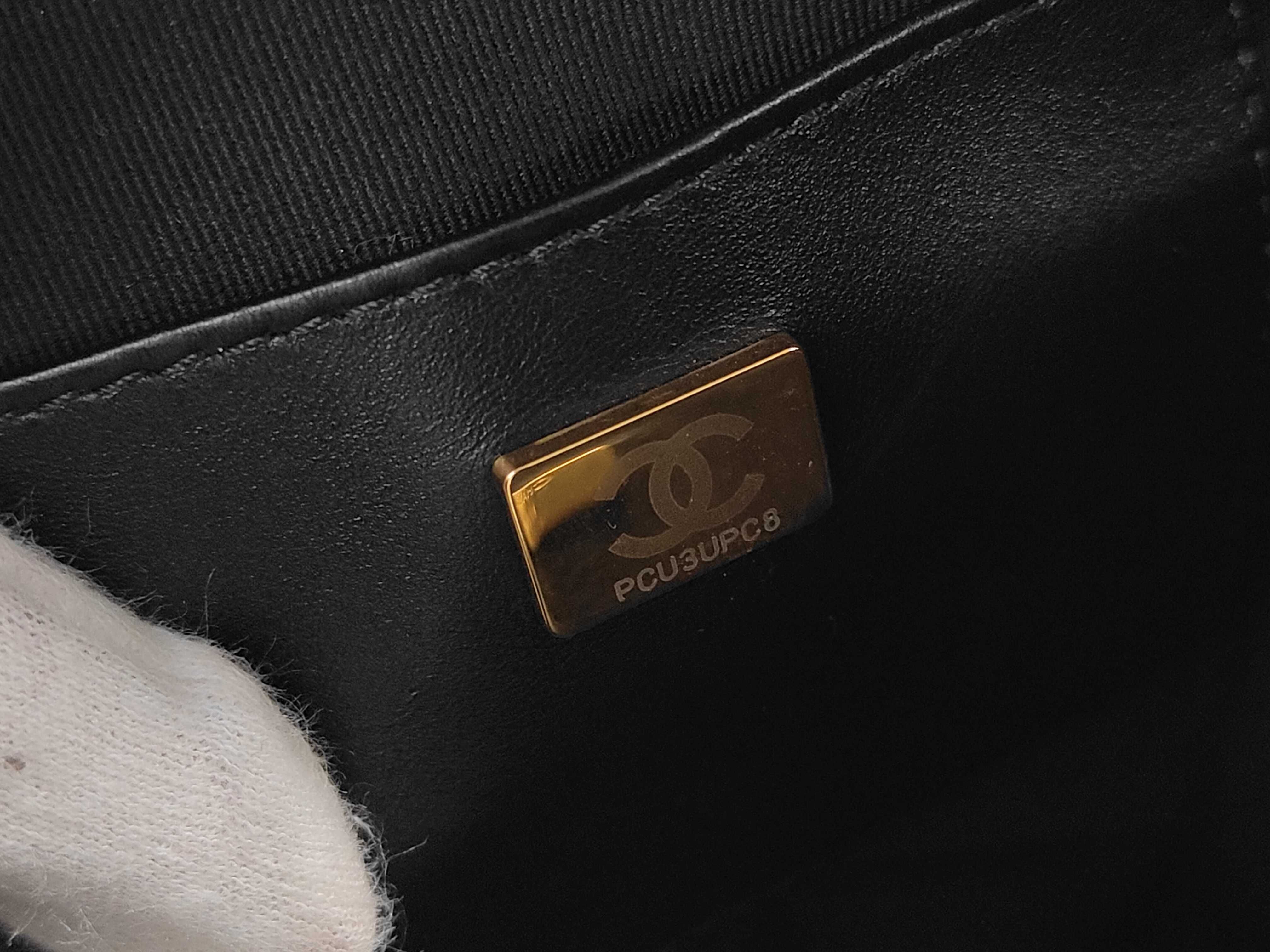 Matelassé Chain Lambskin Shoulder Bag — view 10