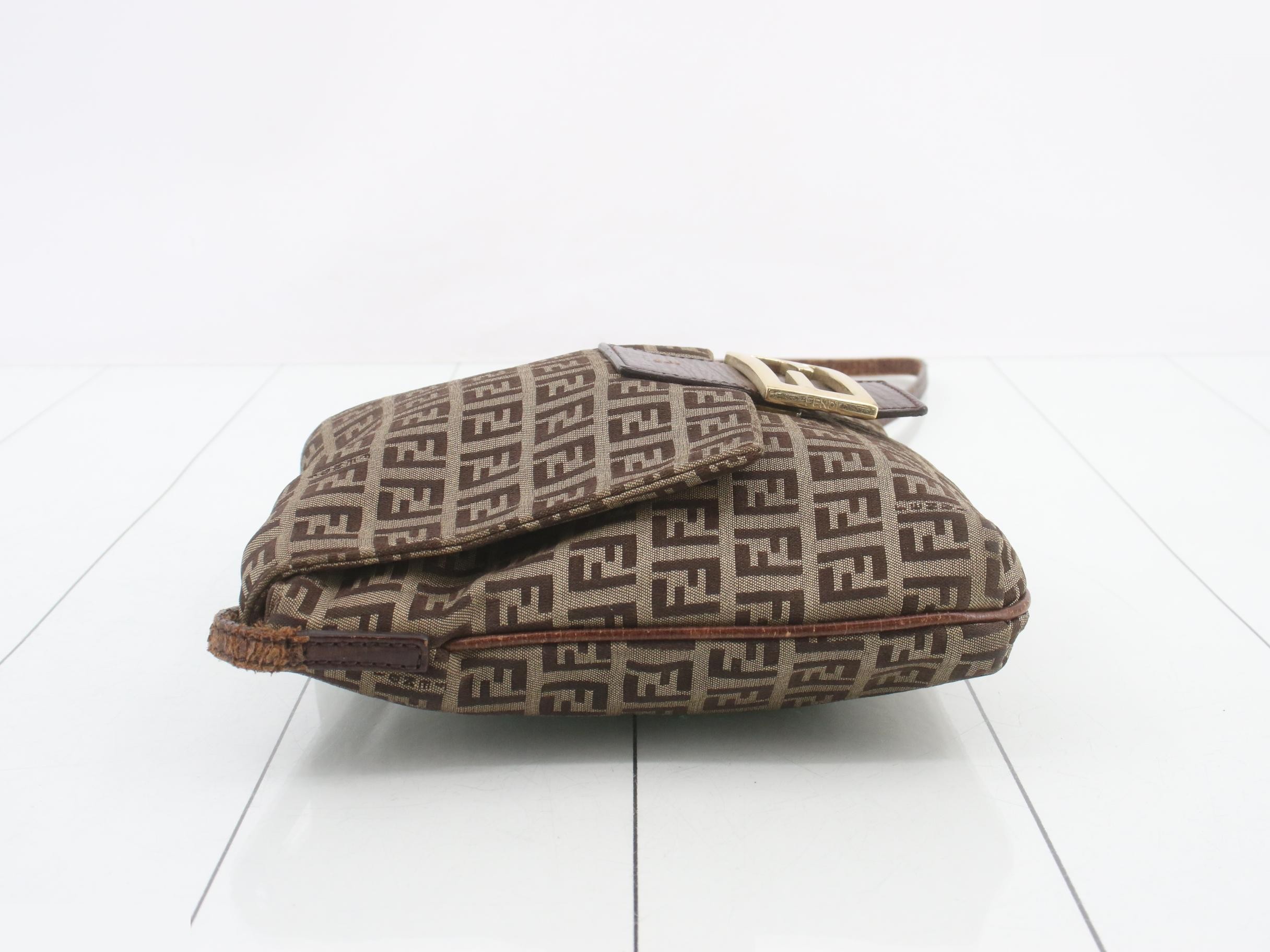 Zucchino pattern canvas and leather shoulder bag, brown tones — view 4