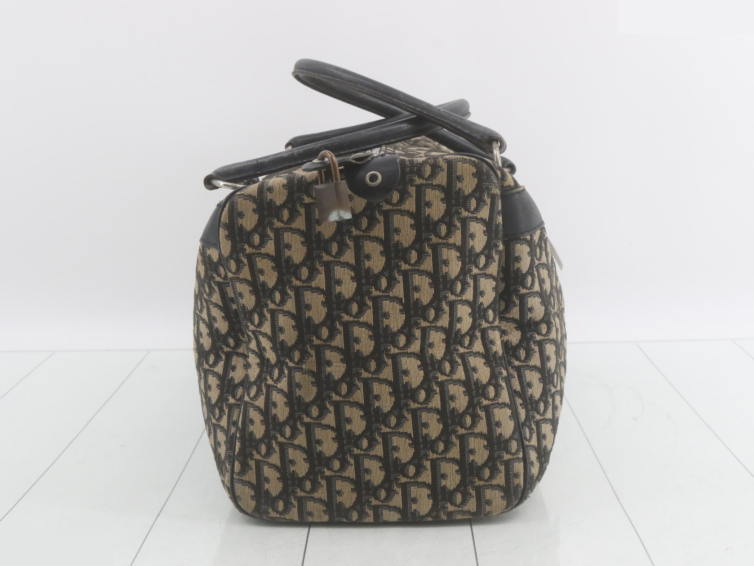 Trotter Boston Bag, Navy — view 4