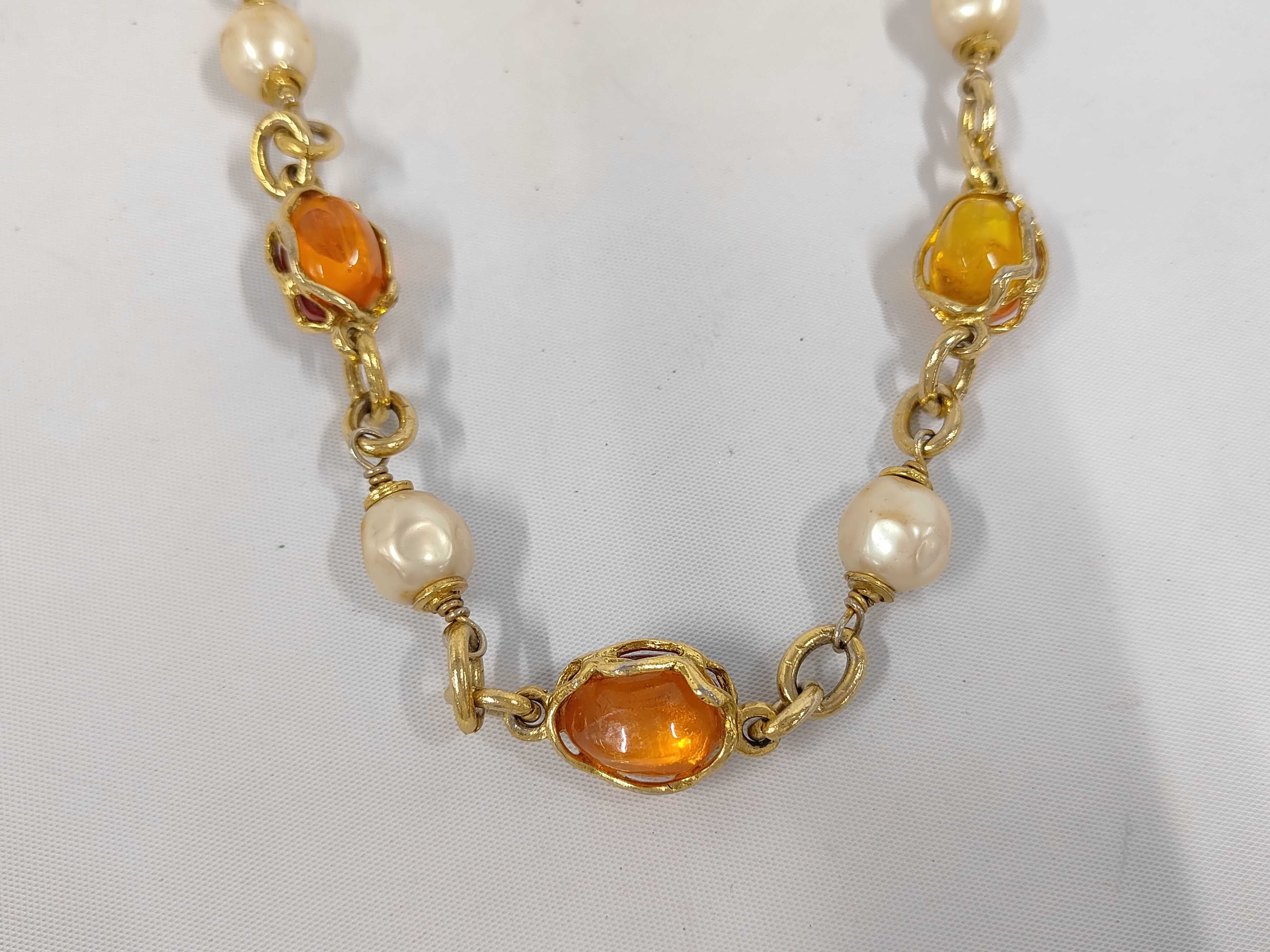 Necklace — view 2