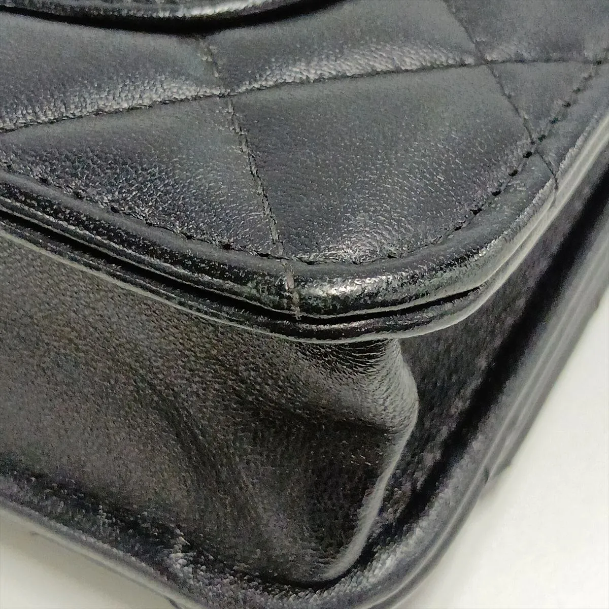 Matelassé Lambskin Chain Wallet, Black with Silver Hardware, 31099129, Serial Number 31 — view 13