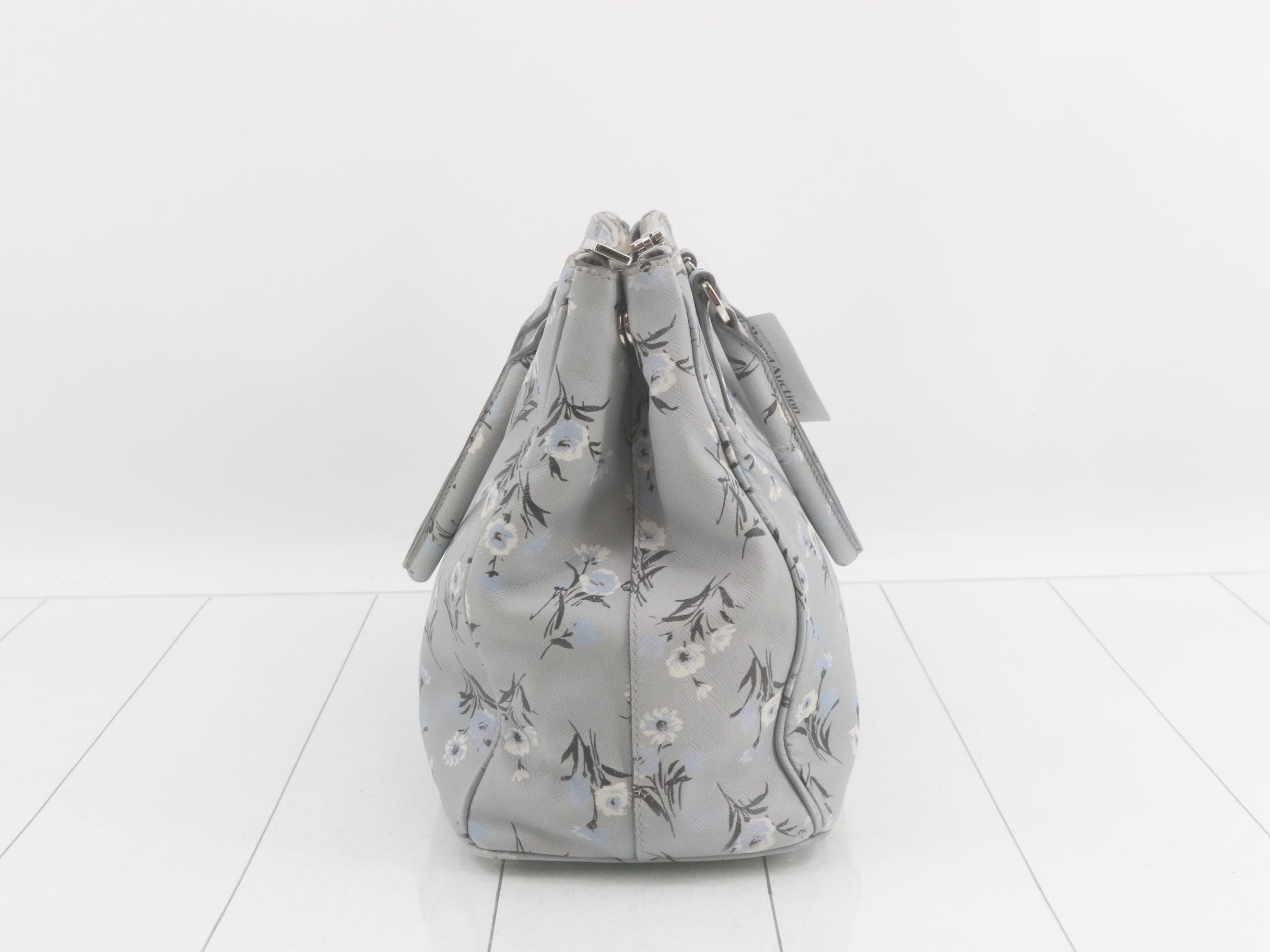 Authentic Prada Galleria shoulder bag for women, gray and blue, crossbody style, floral design. — view 4