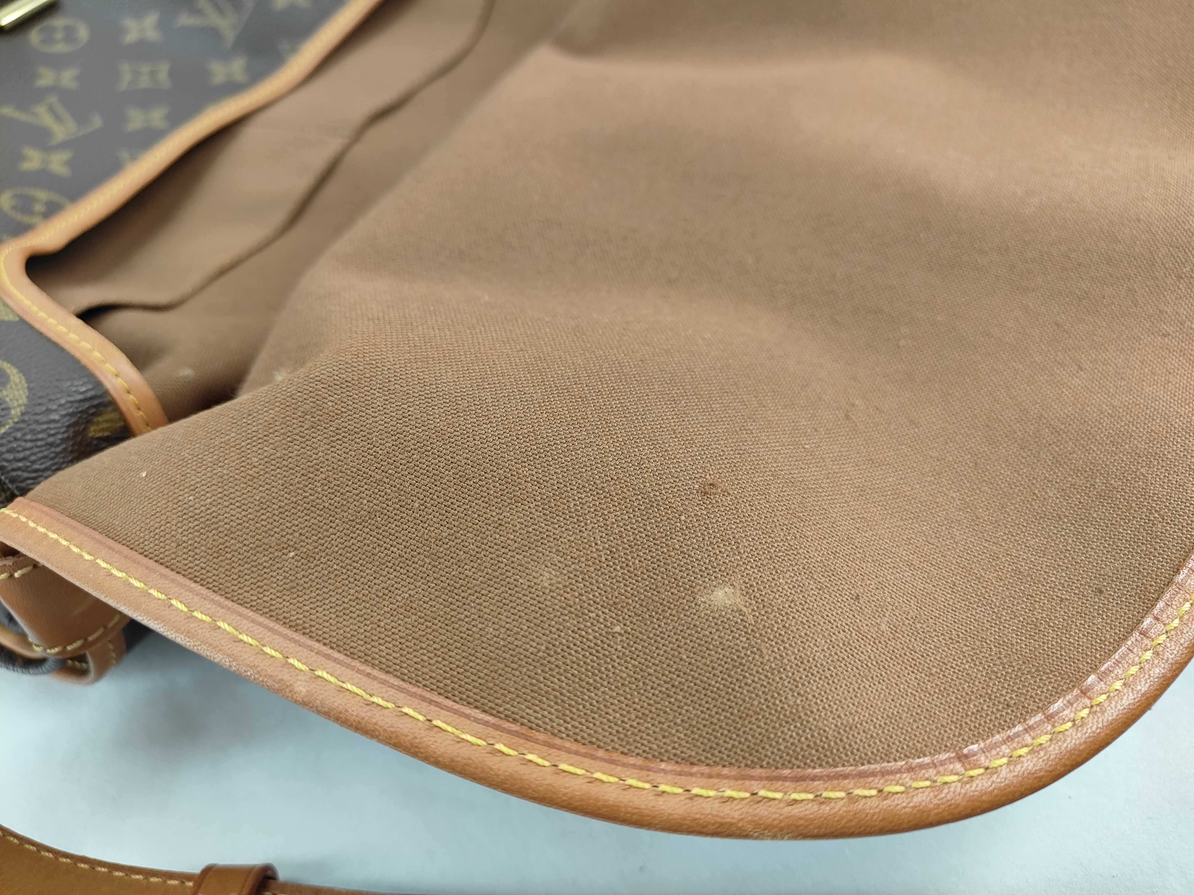Monogram Louis Vuitton Saumur 35 Shoulder Bag — view 14
