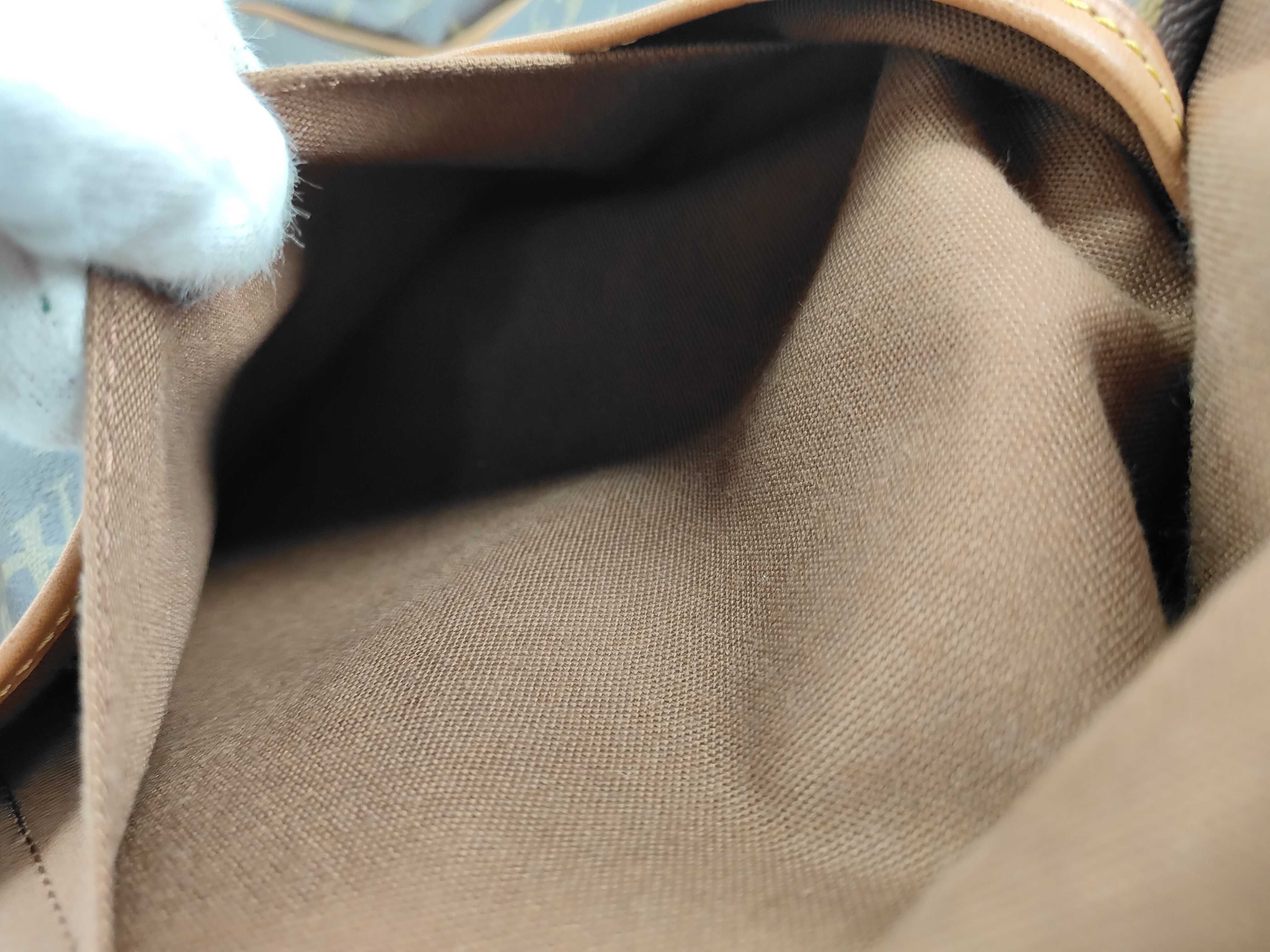 Monogram Louis Vuitton Saumur 35 Shoulder Bag — view 15