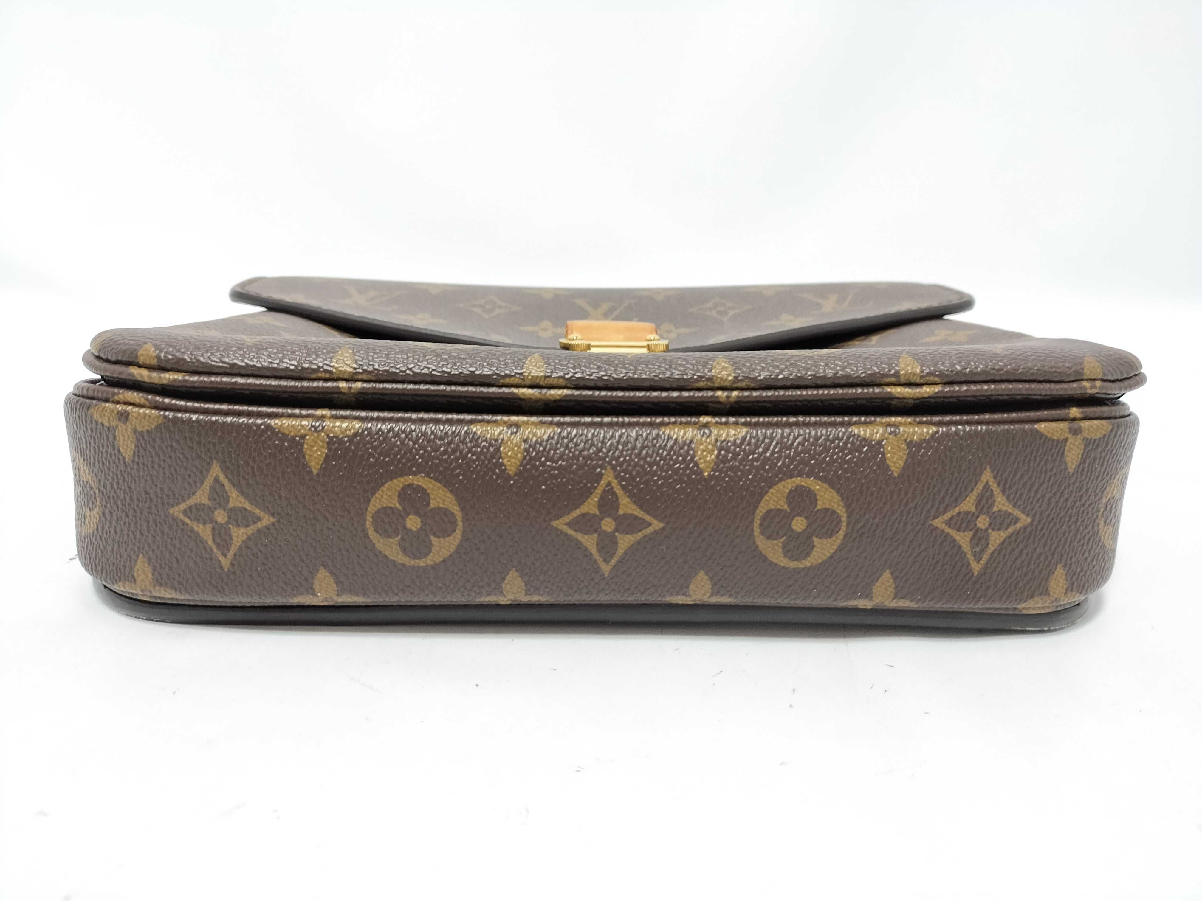 Monogram Louis Vuitton Monogram M40780 Pochette Métis MM Shoulder Bag Handbag — view 7