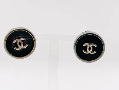 Coco Mark Round Earrings 96P Black x Silver Earrings