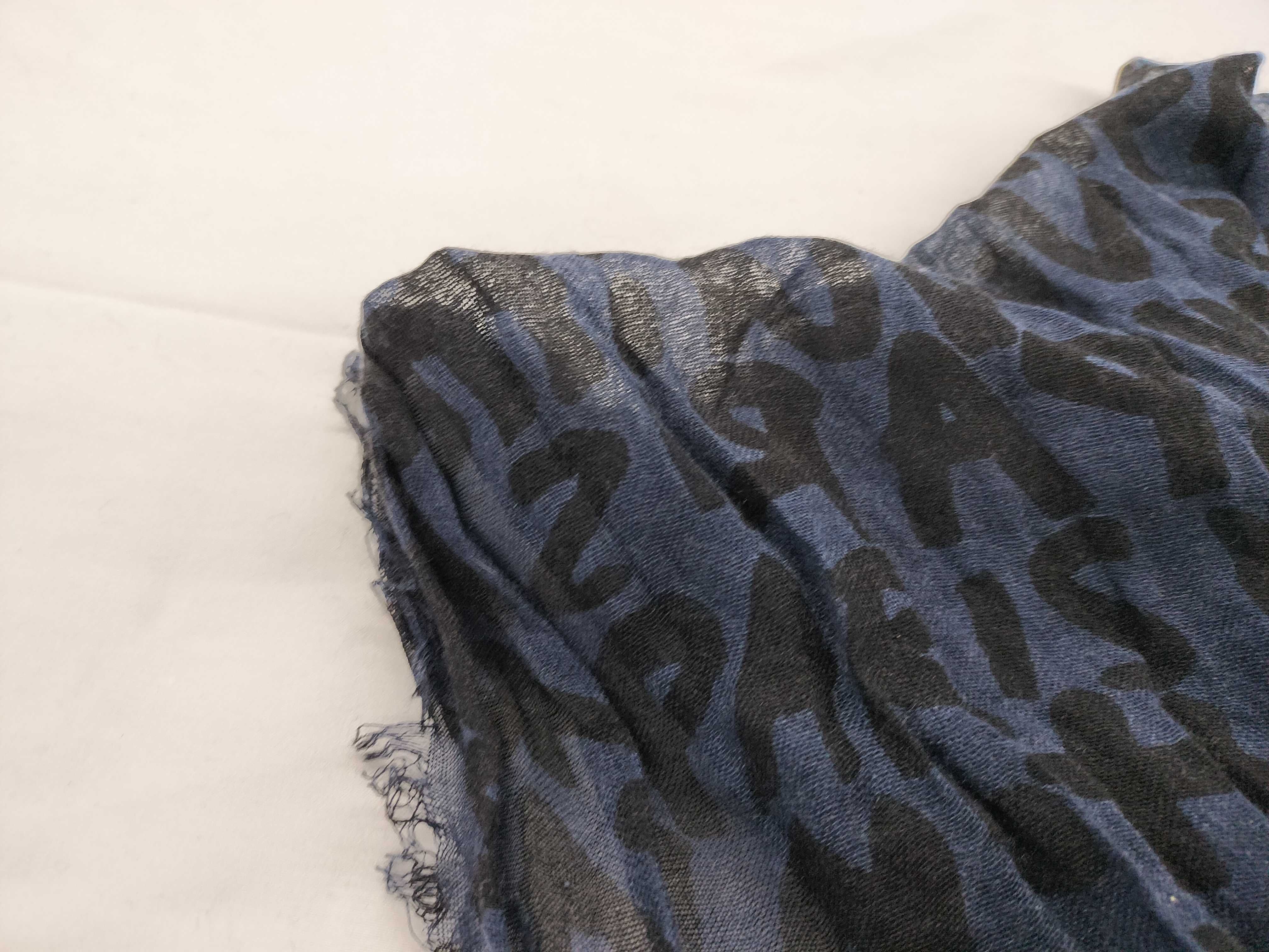 MP1344 Scarf, Black x Navy, Other Accessories — view 7