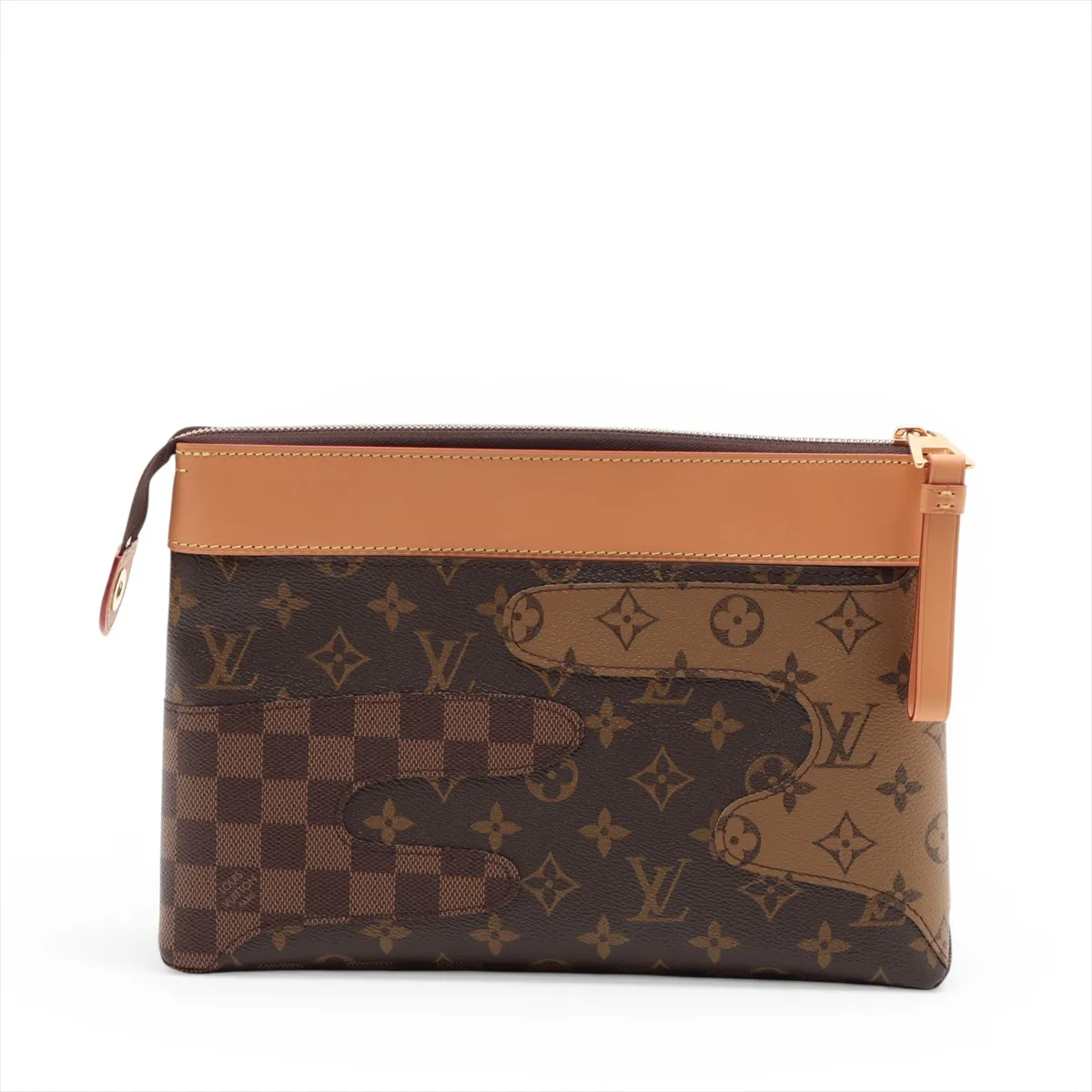 Vuitton x NIGO Monogram Landscape Pochette Voyage Souple M26015 Brown RFID reaction available — view 2