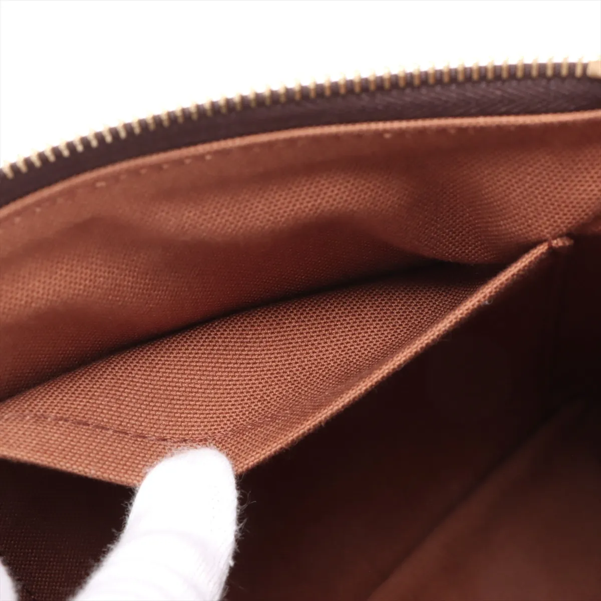Vuitton x NIGO Monogram Landscape Pochette Voyage Souple M26015 Brown RFID reaction available — view 7