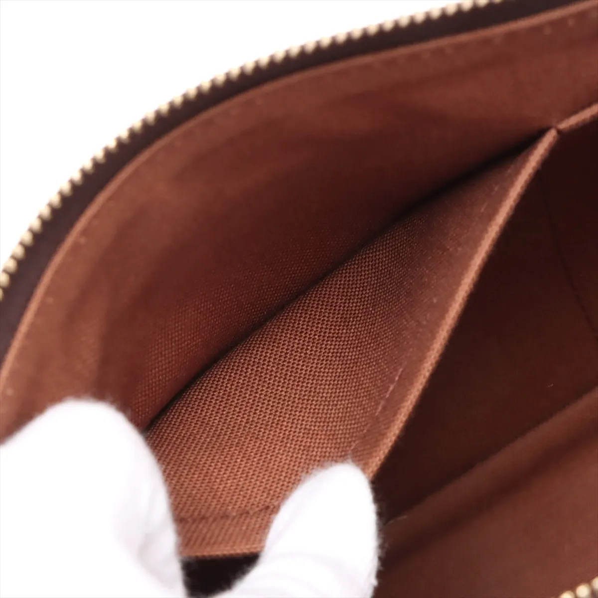 Vuitton x NIGO Monogram Landscape Pochette Voyage Souple M26015 Brown RFID reaction available — view 8