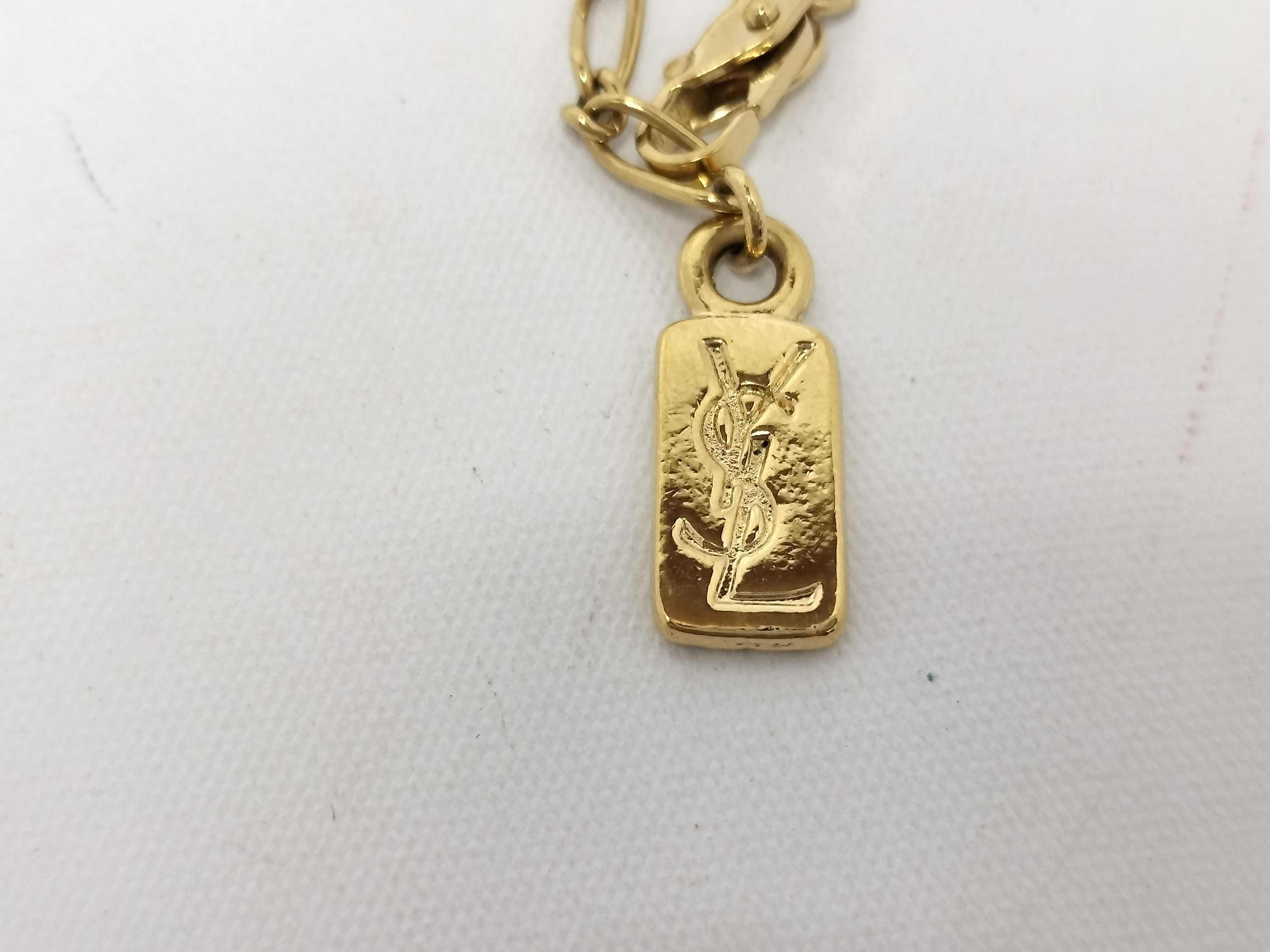 gold necklace — view 5