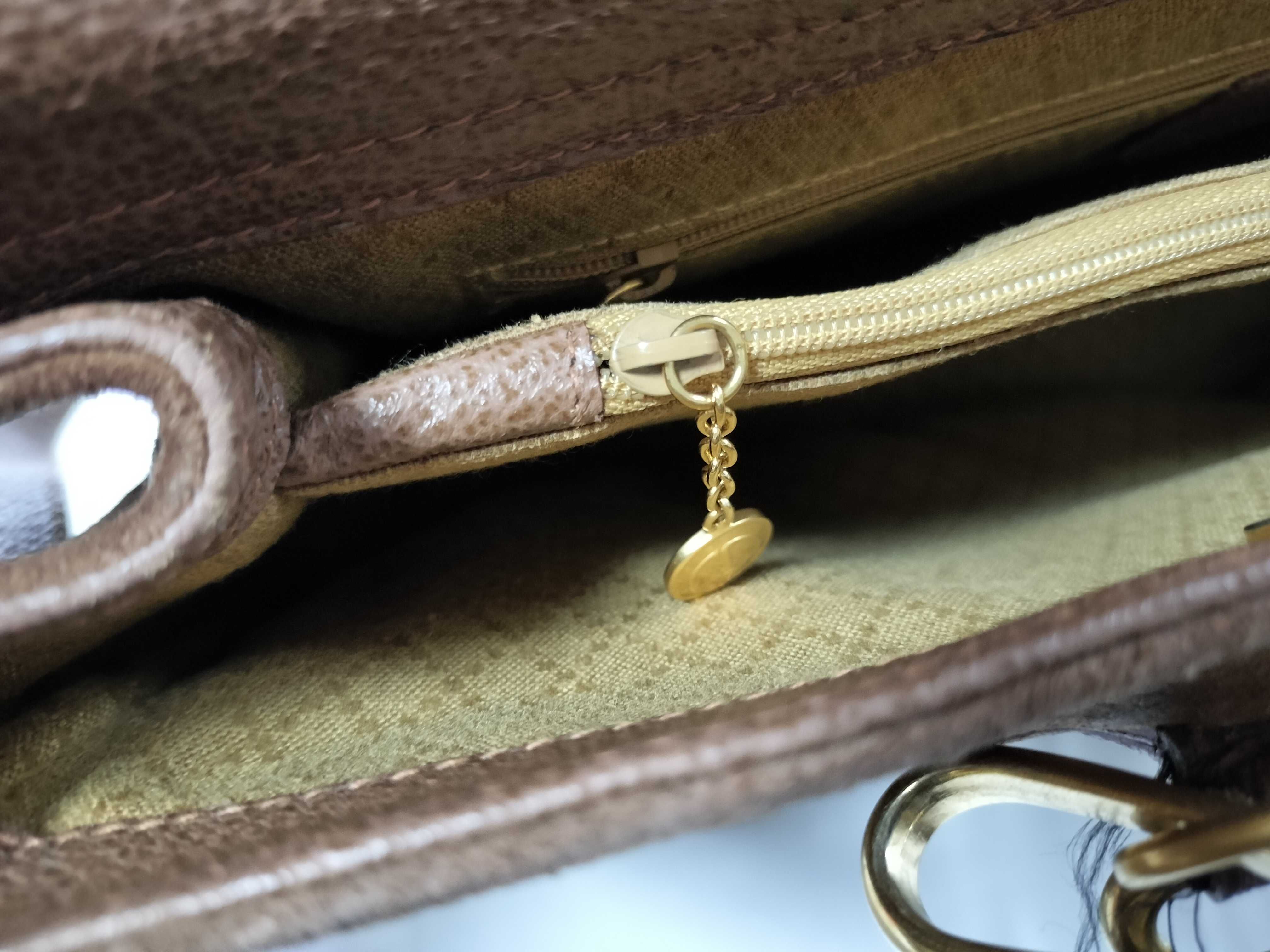 Bamboo Suede 002 2855 2-Way Shoulder Bag — view 11