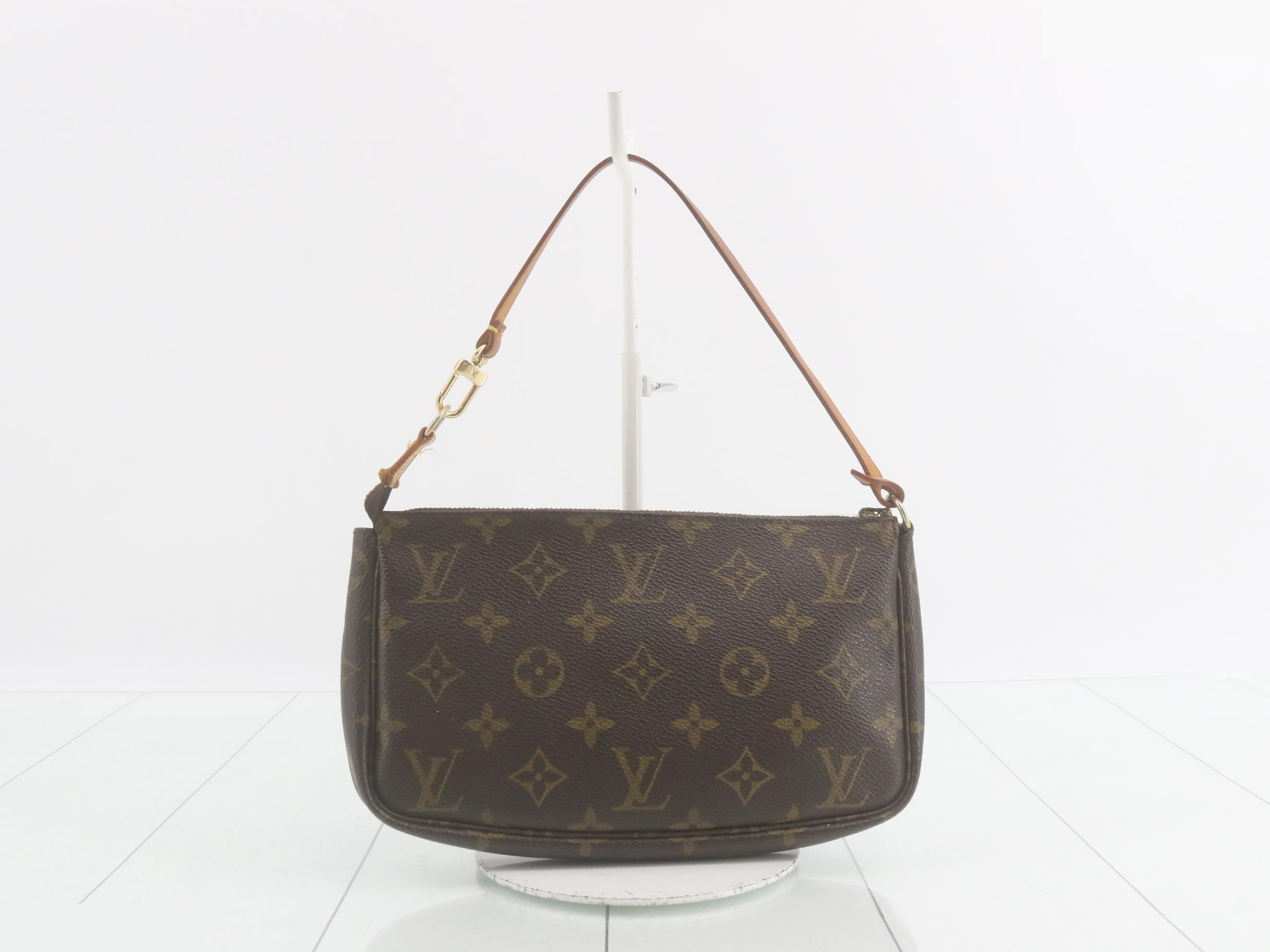 Pochette Accessoires (old model) — view 2