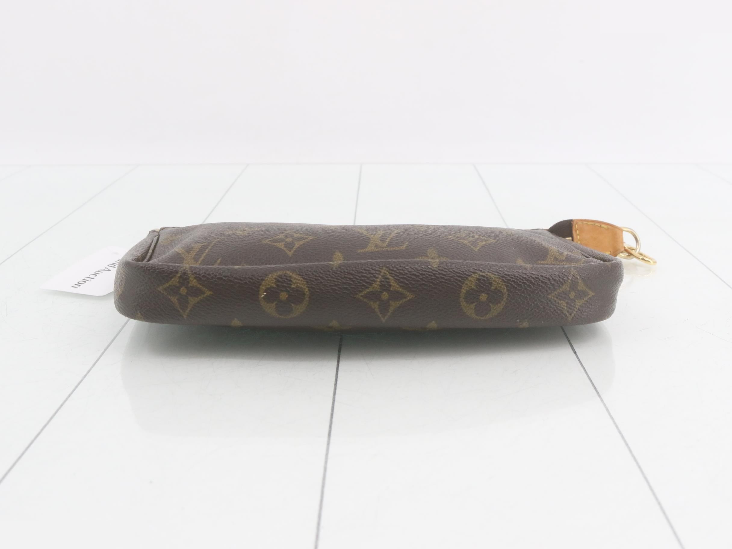 Pochette Accessoires (old model) — view 3