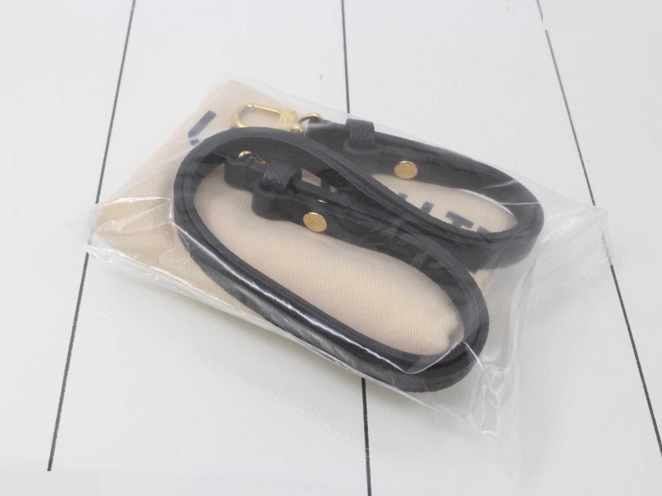 Monogram Empreinte Easy Pouch 2-Way Shoulder Bag — view 5
