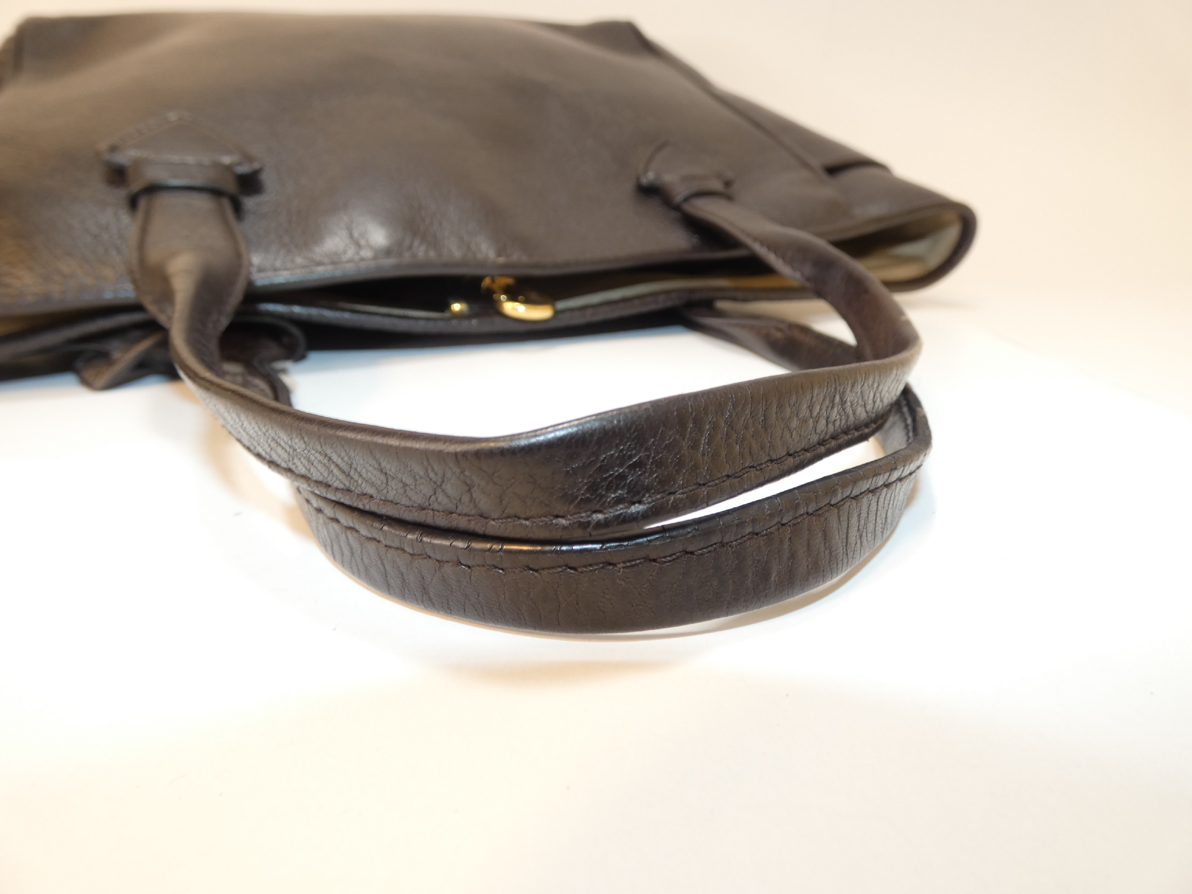 Heritage Leather Dark Brown Hand Tote Bag — view 7
