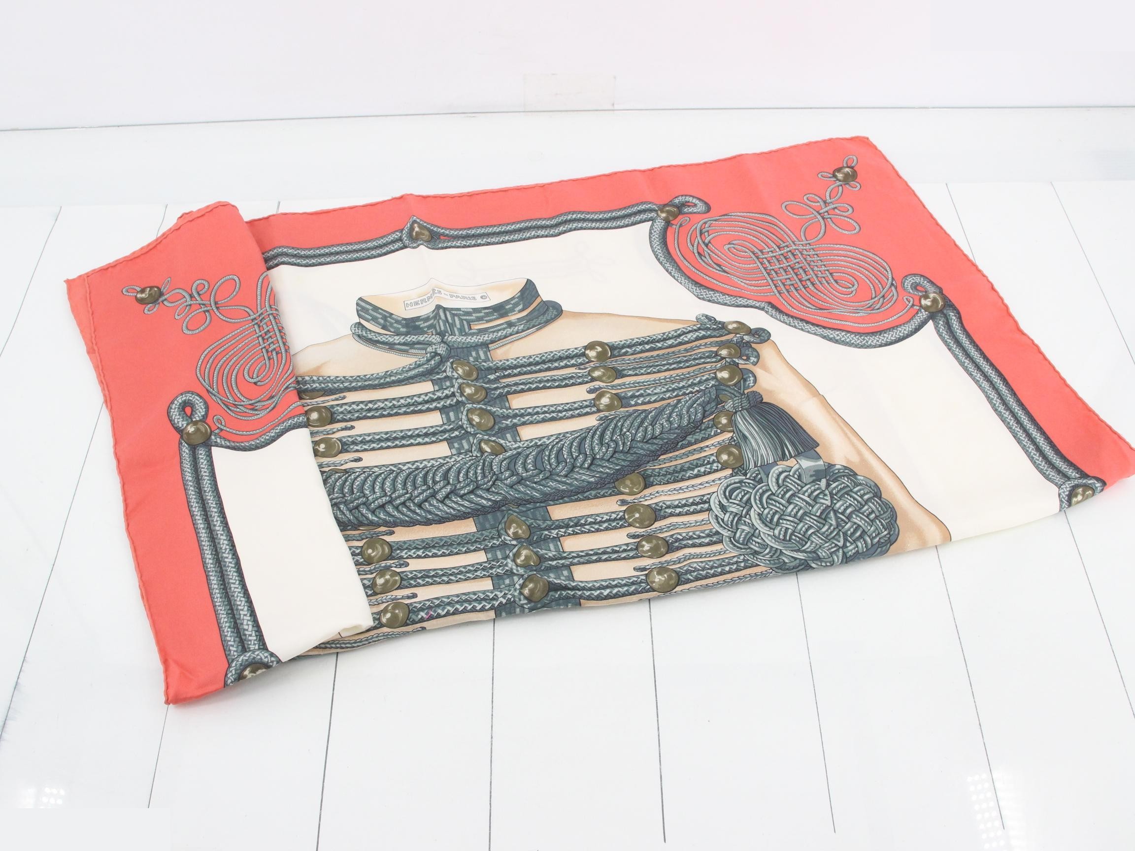 Carre 90 Brandenburg Ornament — view 3