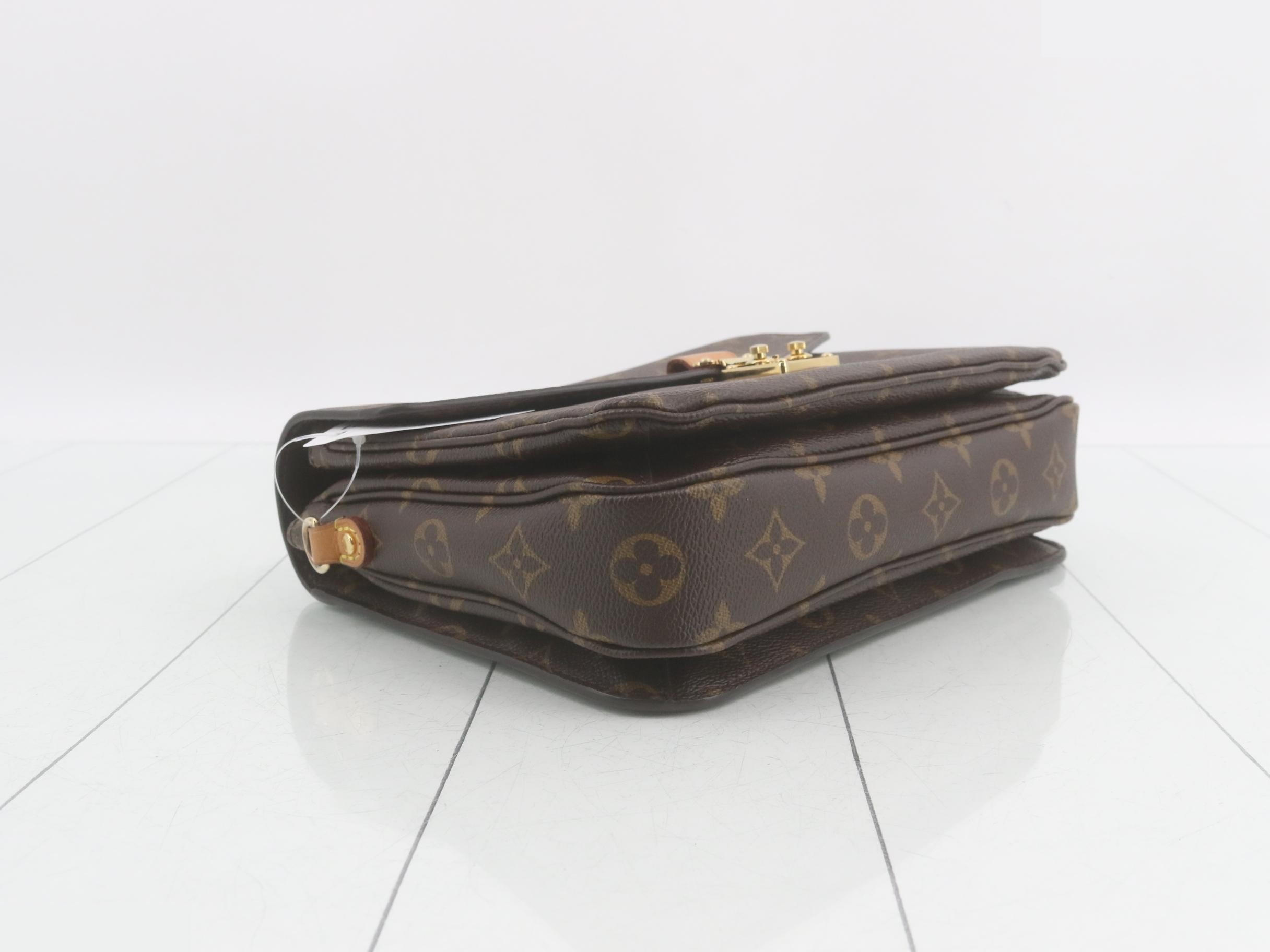 Monogram Pochette Metis MM 2-Way Handbag — view 5