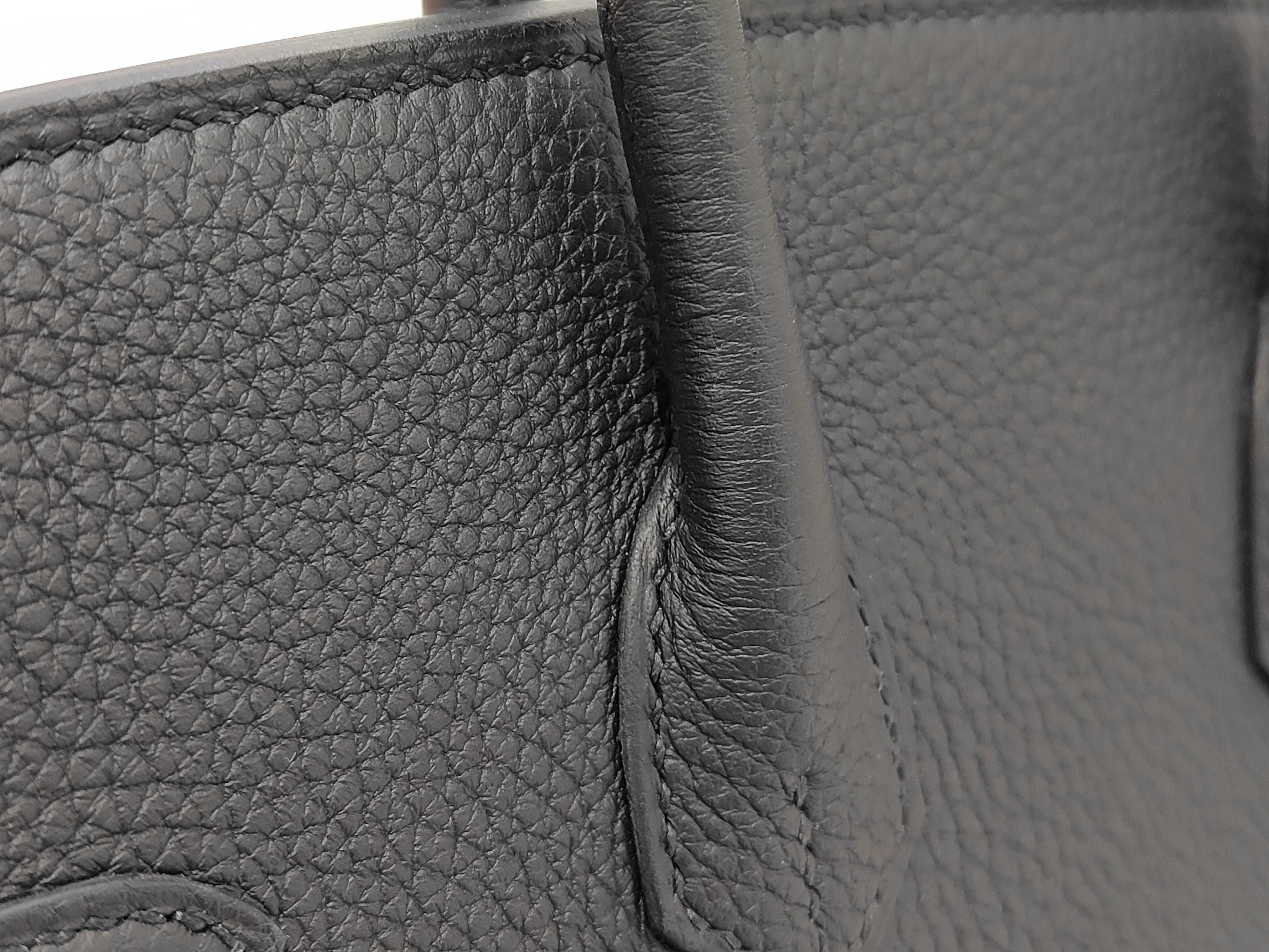 Birkin 25 Togo Leather, Black, Gold Stamp, Complete Condition, Black Handbag — view 4