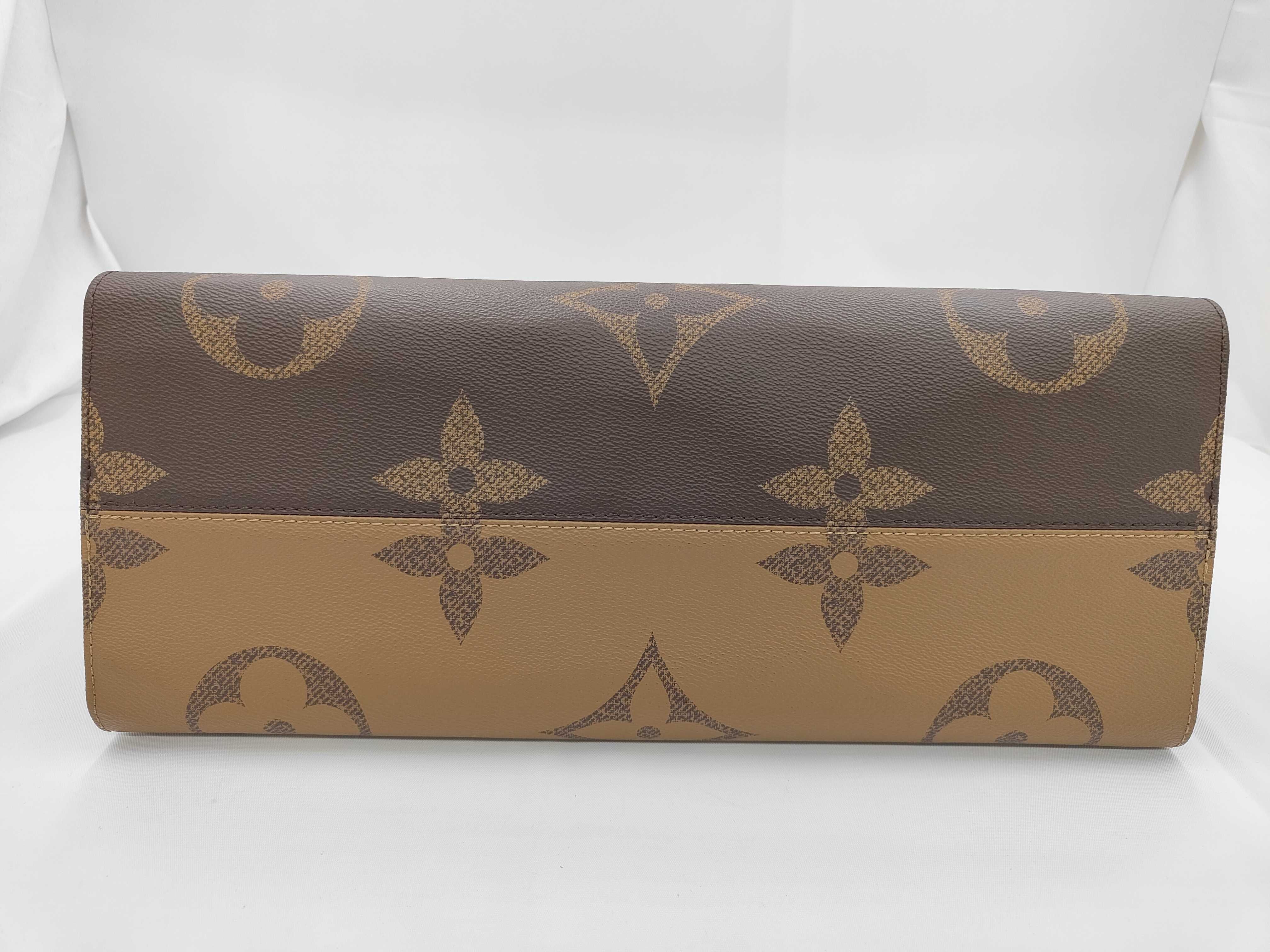 OnTheGo GM Reverse Monogram M44576 Bag — view 5