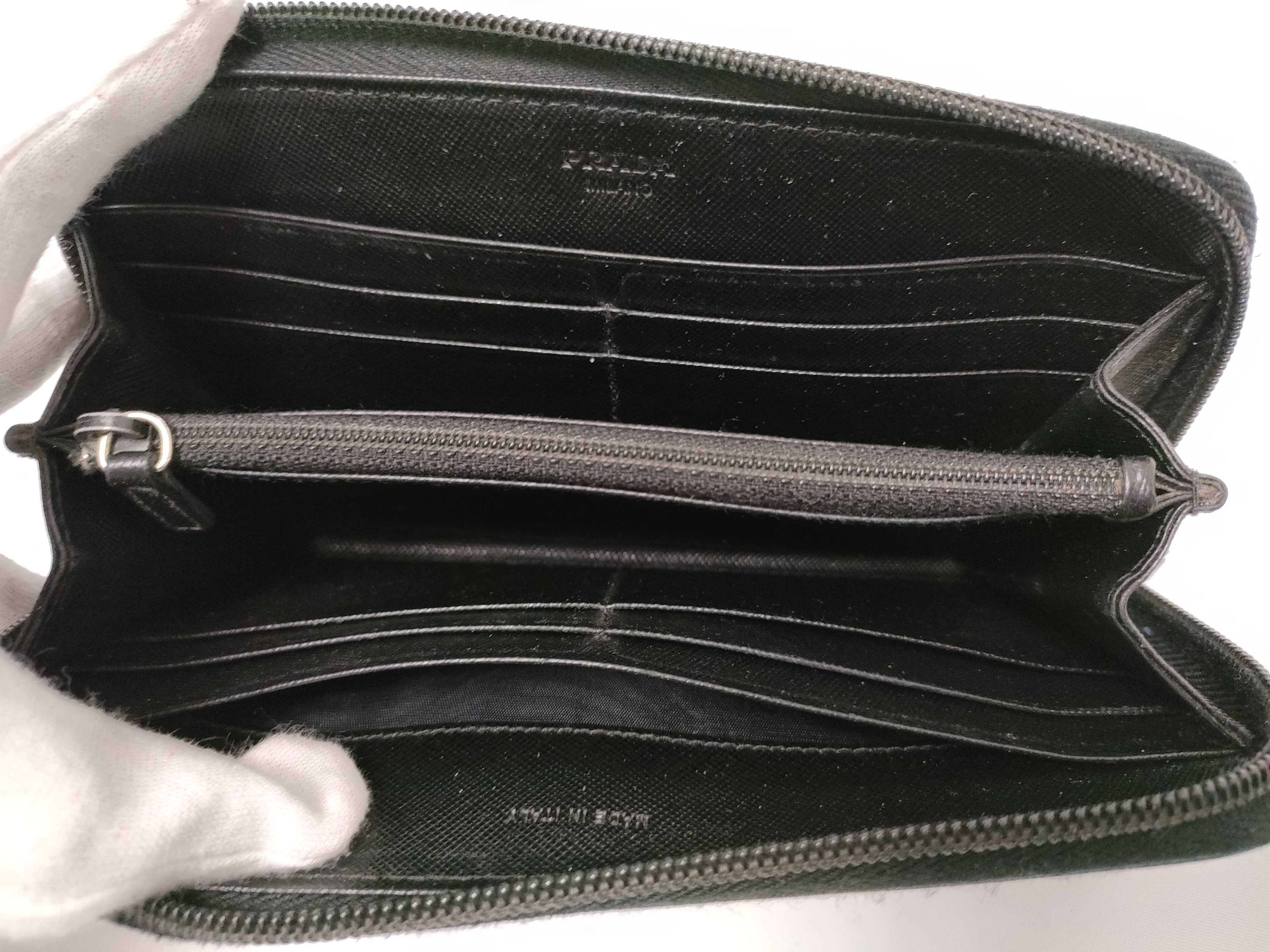 Saffiano Round Wallet — view 7