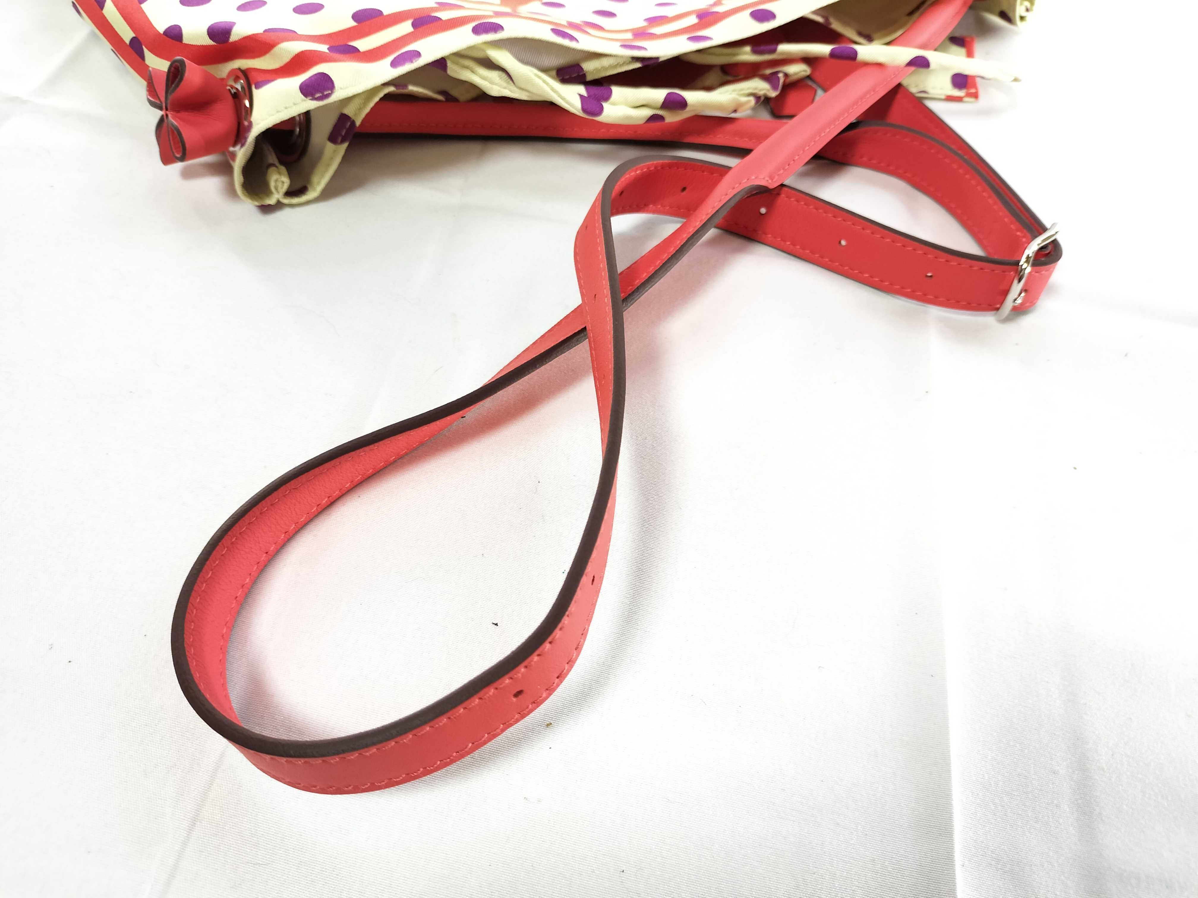 Silky City Brides de Gala Tote Bag — view 3