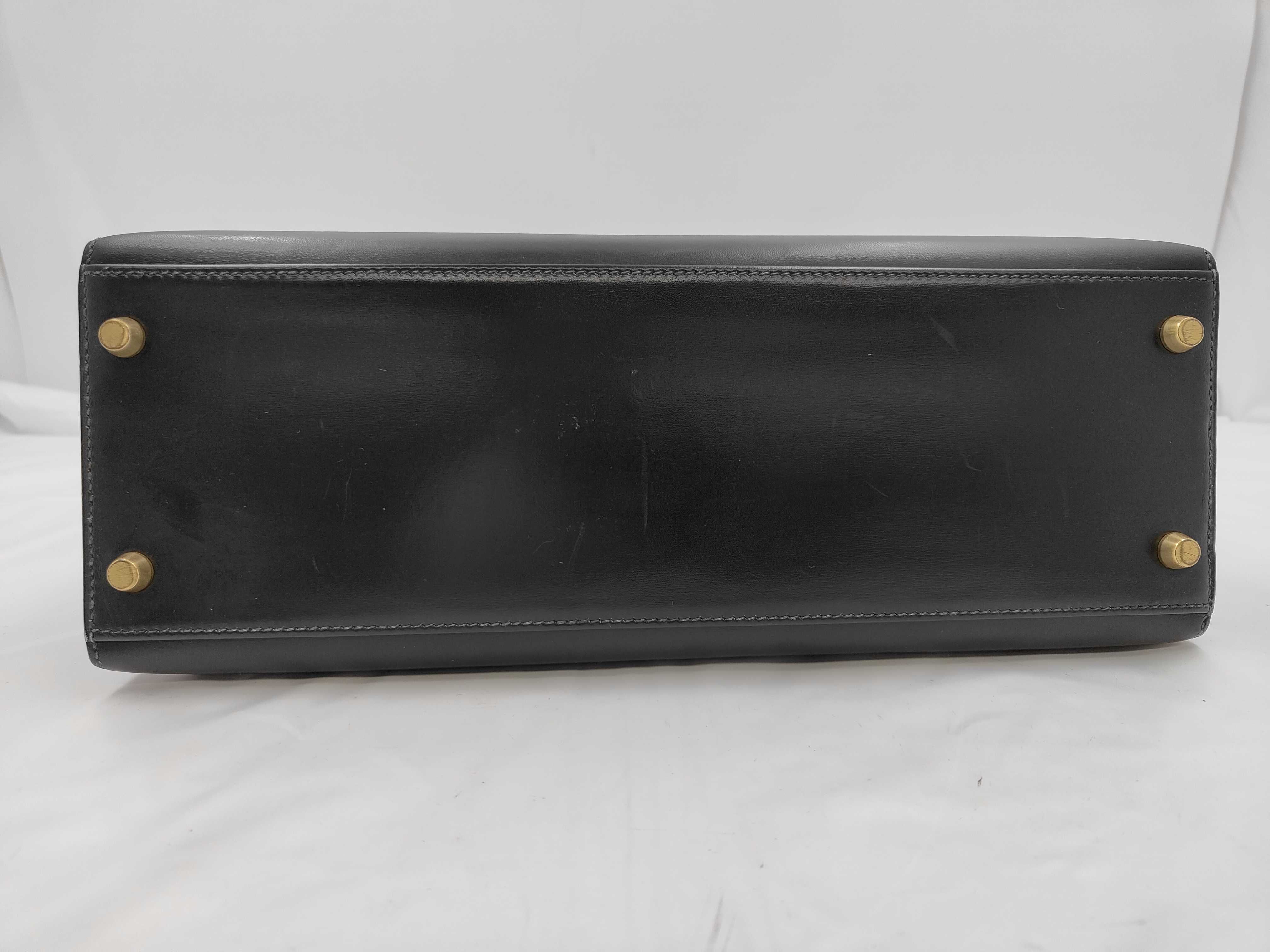 Kelly 32 Sellier Box Calf Black Gold Hardware Handbag — view 6