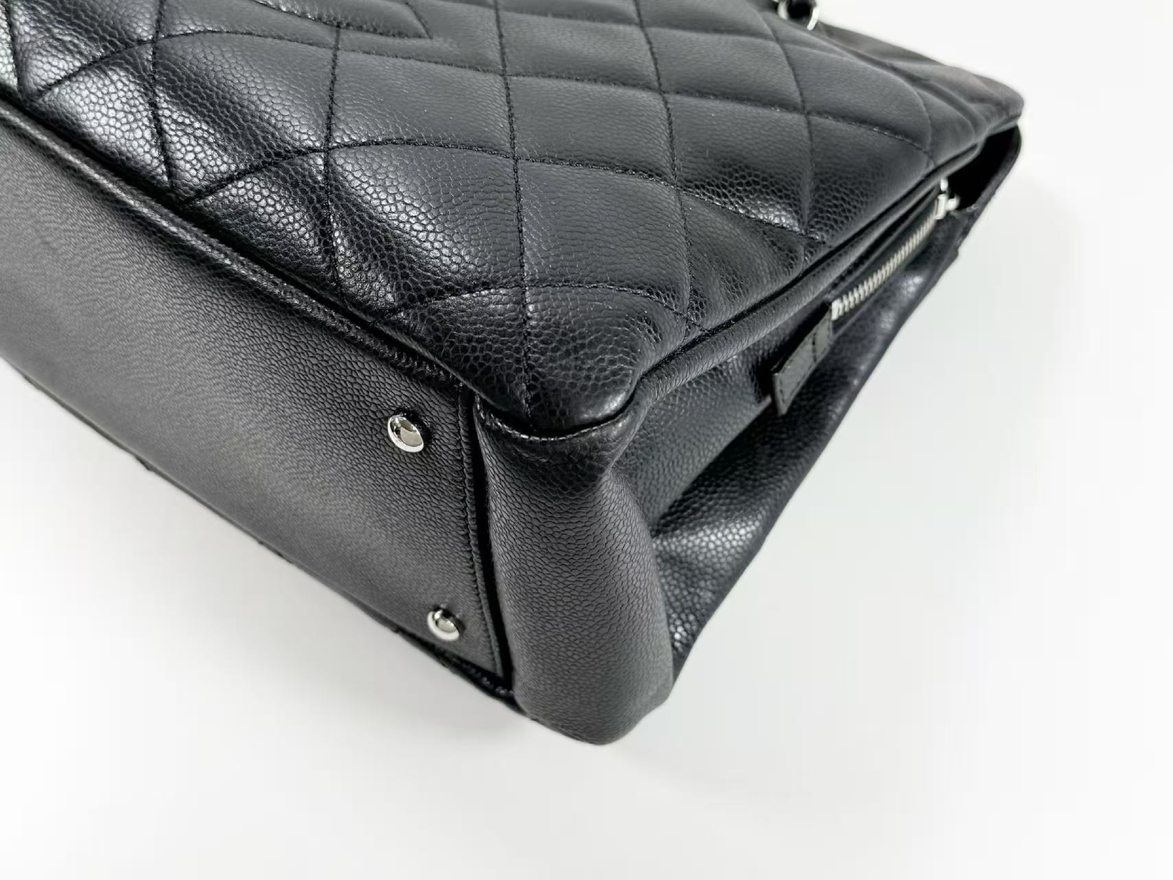 Black Caviar Leather Large Coco Matelassé Tote Bag, W38/H24/D14cm (approx.), Serial Number , with dust bag and seal, silver hardware, chain tote bag, 17728133, Excellent Condition, Grade A. — view 11