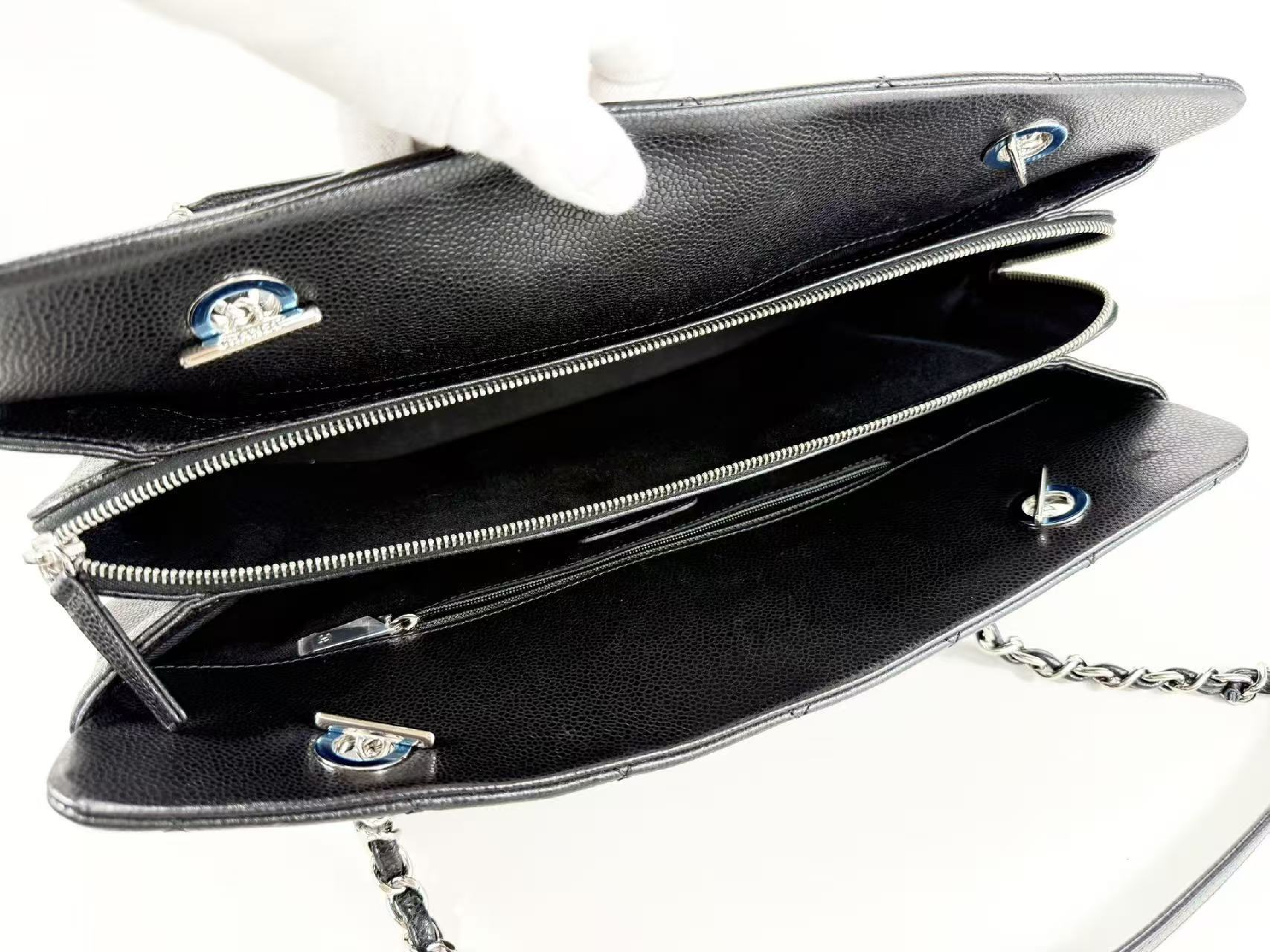 Black Caviar Leather Large Coco Matelassé Tote Bag, W38/H24/D14cm (approx.), Serial Number , with dust bag and seal, silver hardware, chain tote bag, 17728133, Excellent Condition, Grade A. — view 14