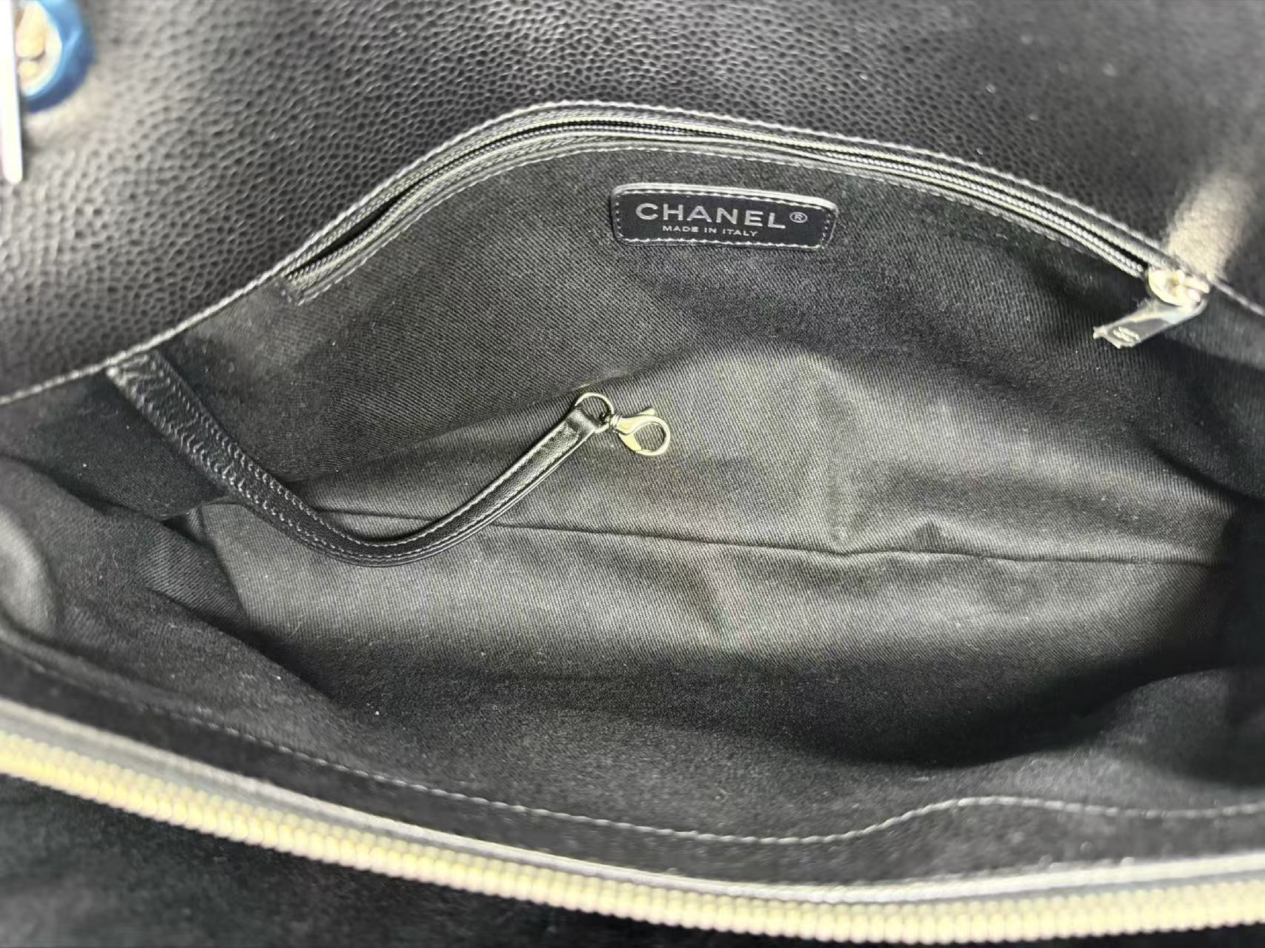 Black Caviar Leather Large Coco Matelassé Tote Bag, W38/H24/D14cm (approx.), Serial Number , with dust bag and seal, silver hardware, chain tote bag, 17728133, Excellent Condition, Grade A. — view 15