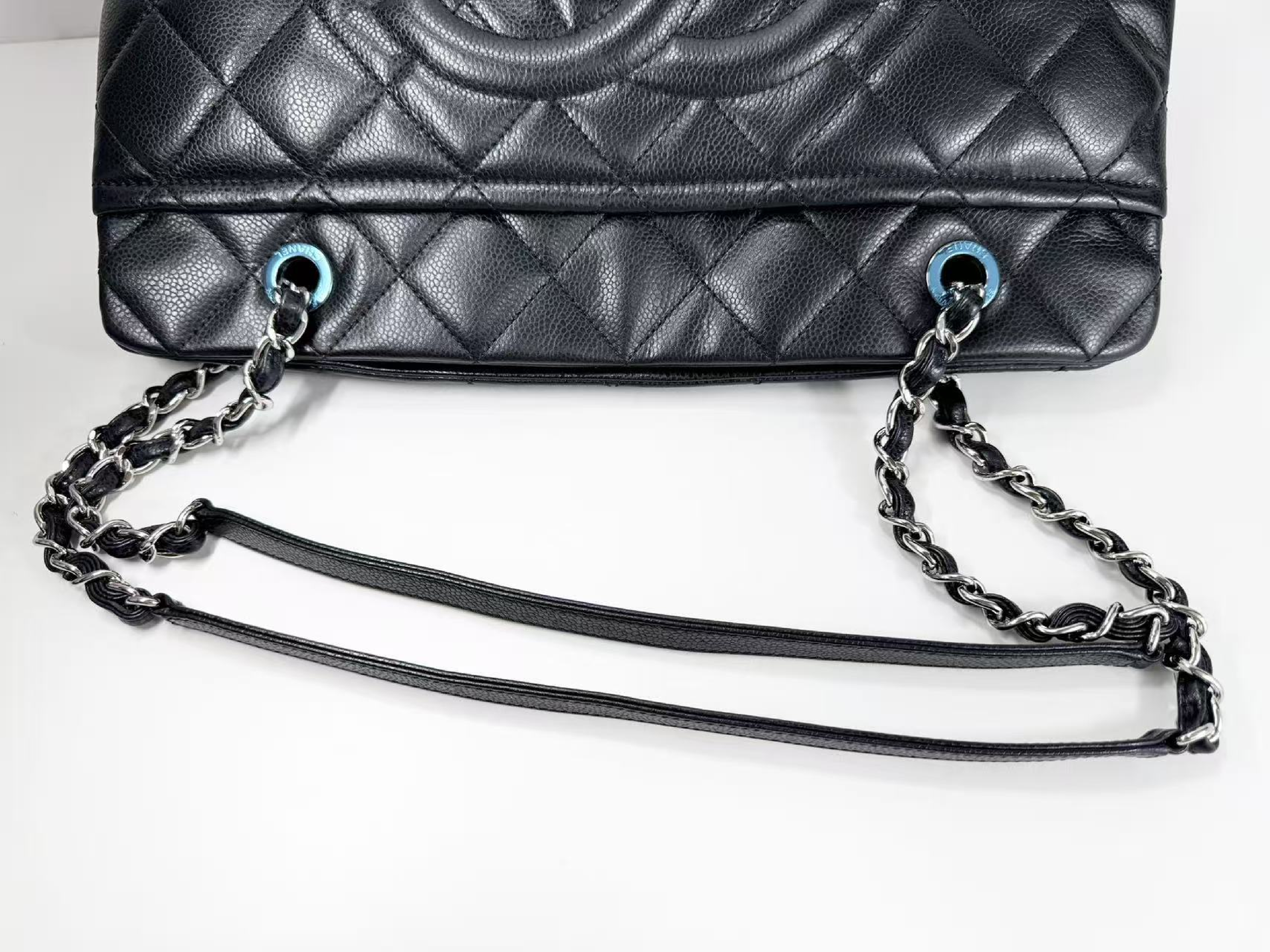 Black Caviar Leather Large Coco Matelassé Tote Bag, W38/H24/D14cm (approx.), Serial Number , with dust bag and seal, silver hardware, chain tote bag, 17728133, Excellent Condition, Grade A. — view 8