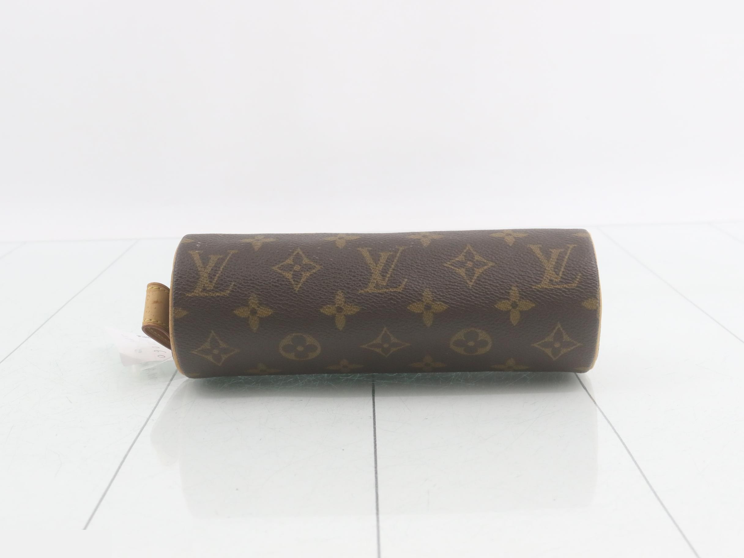 Monogram Etui Trois Pouch — view 3