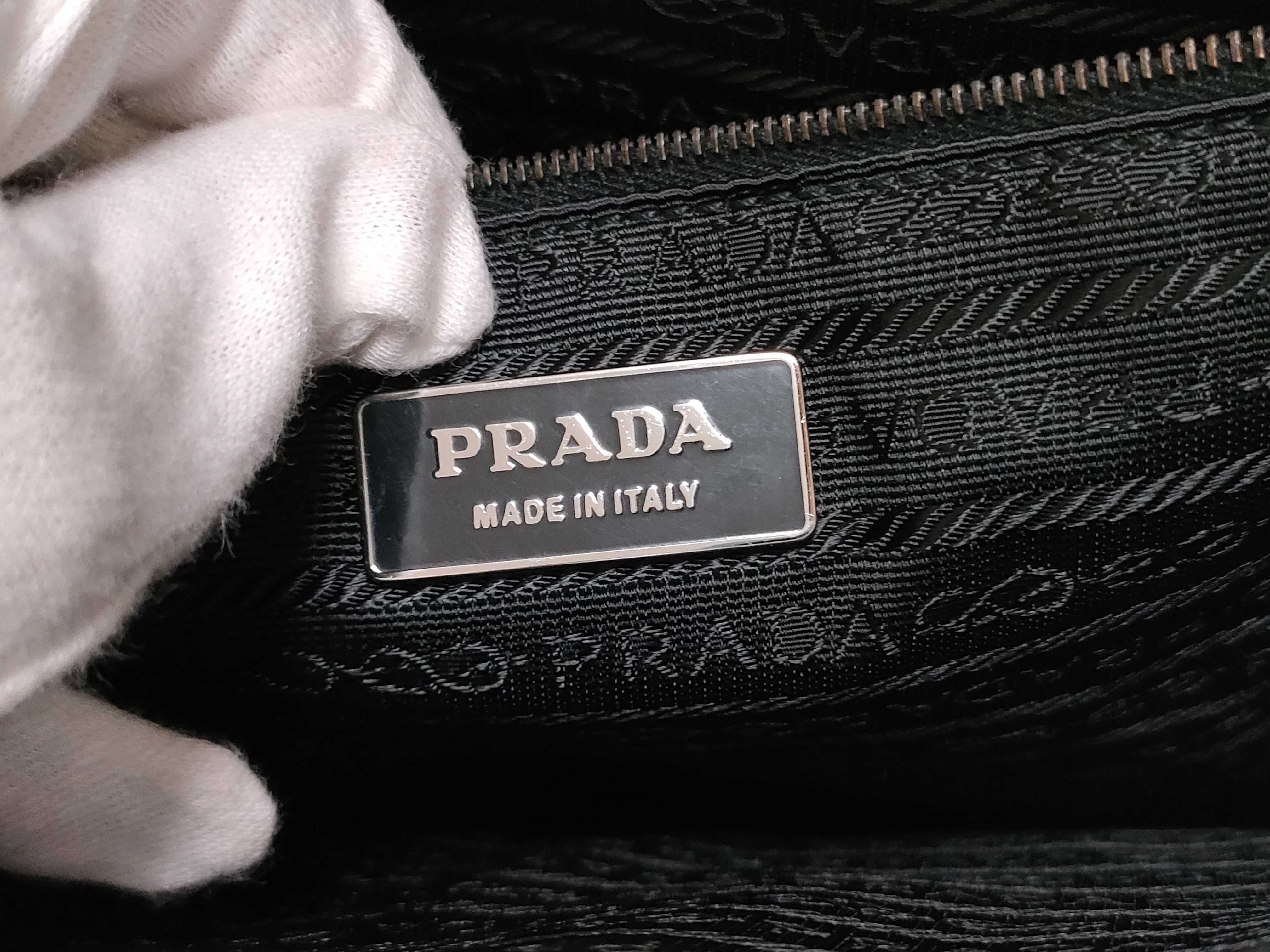 Leather Tote Bag (Black) — view 9