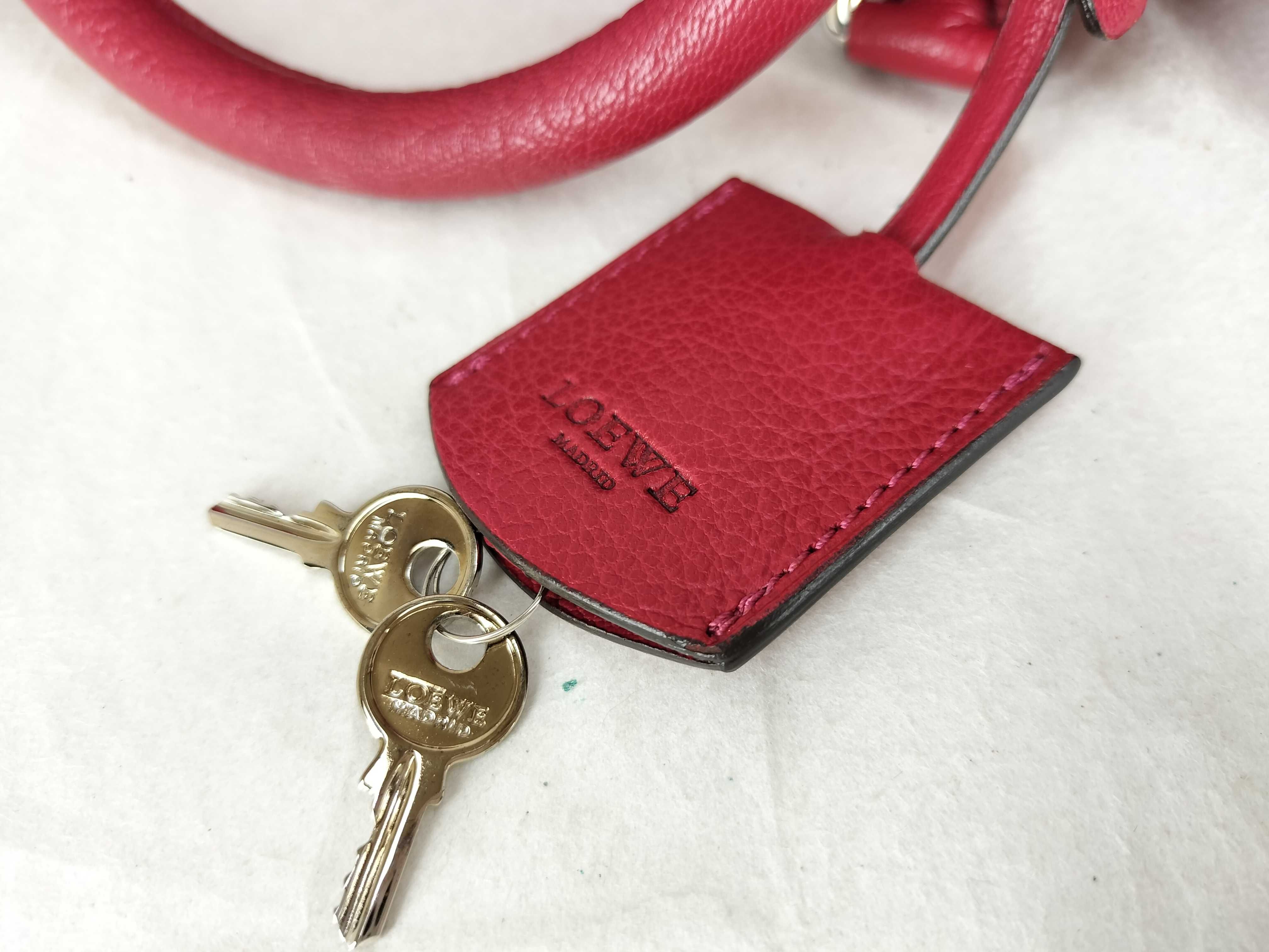 Amazona 36 Handbag, Cadena Key, Anagram, Mid-period Model, Bordeaux Red Handbag — view 15