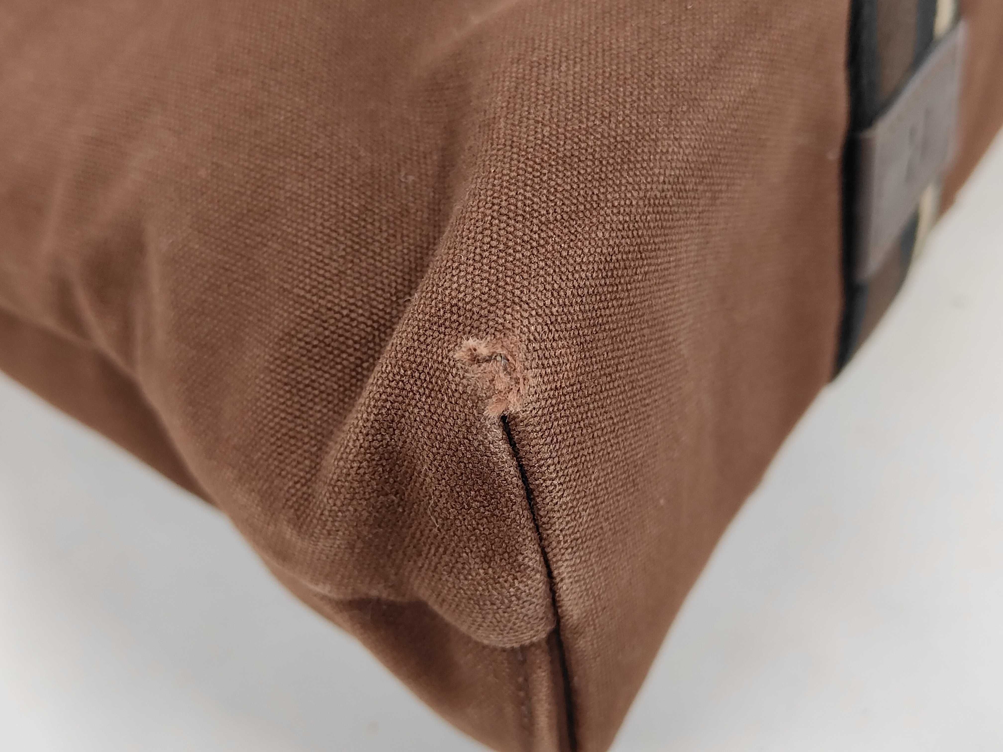 Troca Horizontal Tote Bag — view 4