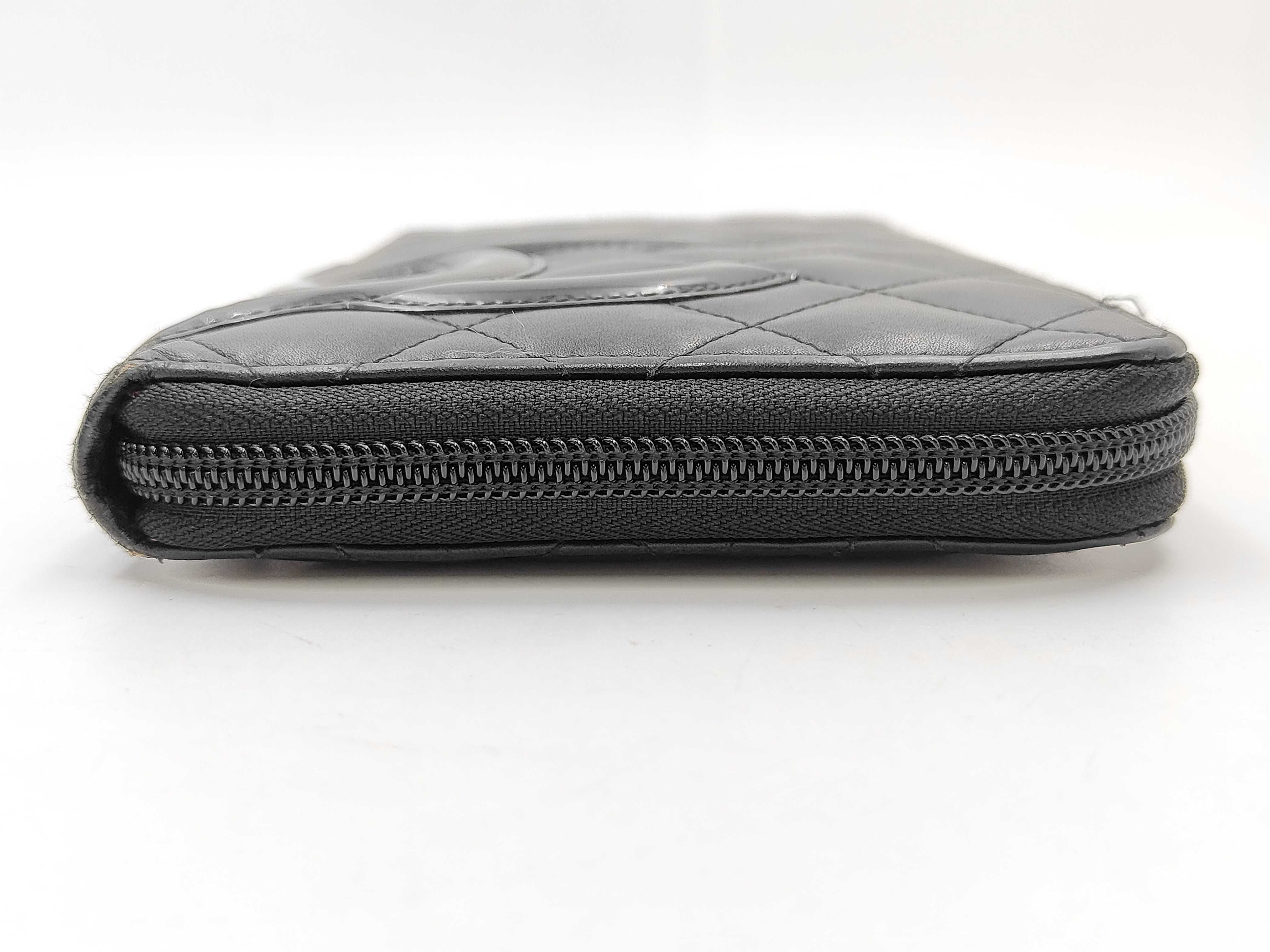 Cambon Line Round Zipper Organizer Wallet — view 4