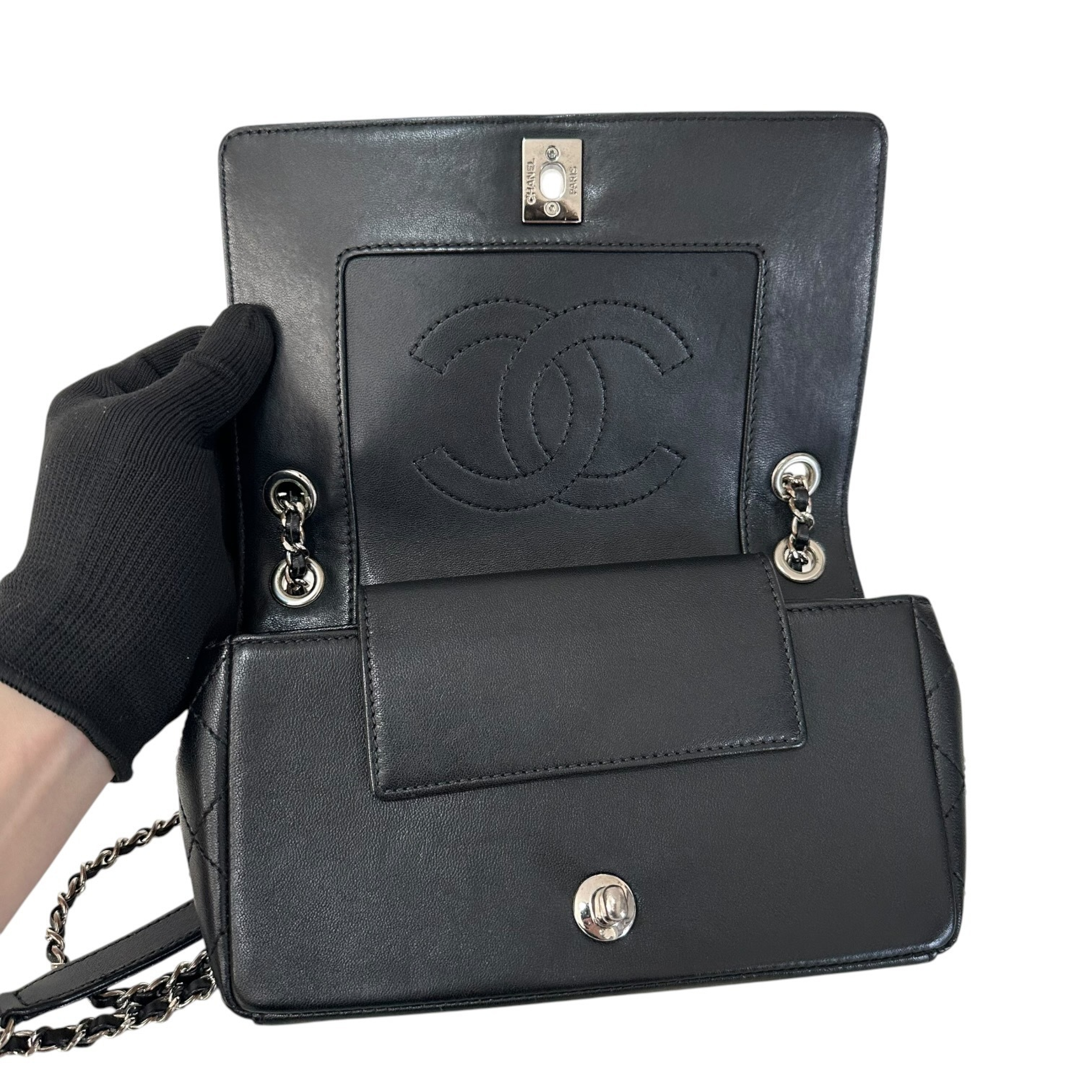 Matelassé Lambskin Single Flap Double Chain Shoulder Bag, Black with Silver Hardware, 23791544 — view 12