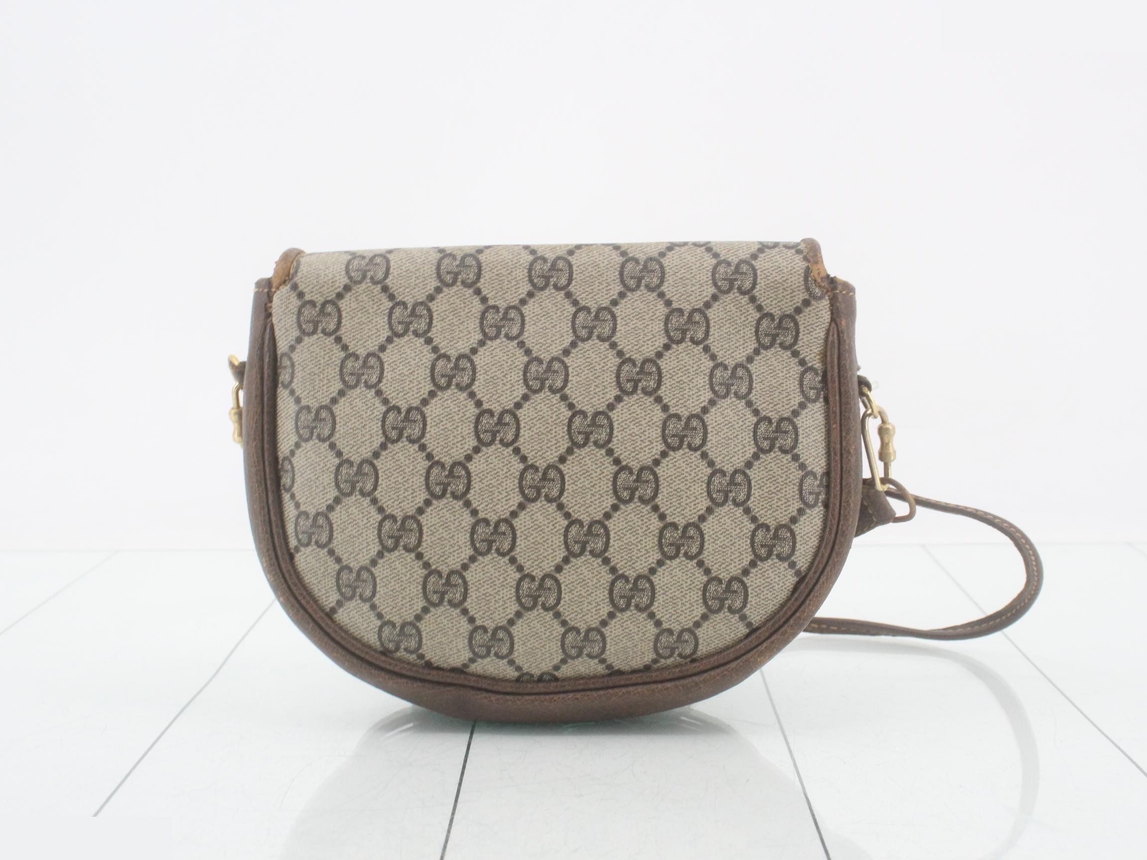 GG Supreme Shoulder Bag — view 2