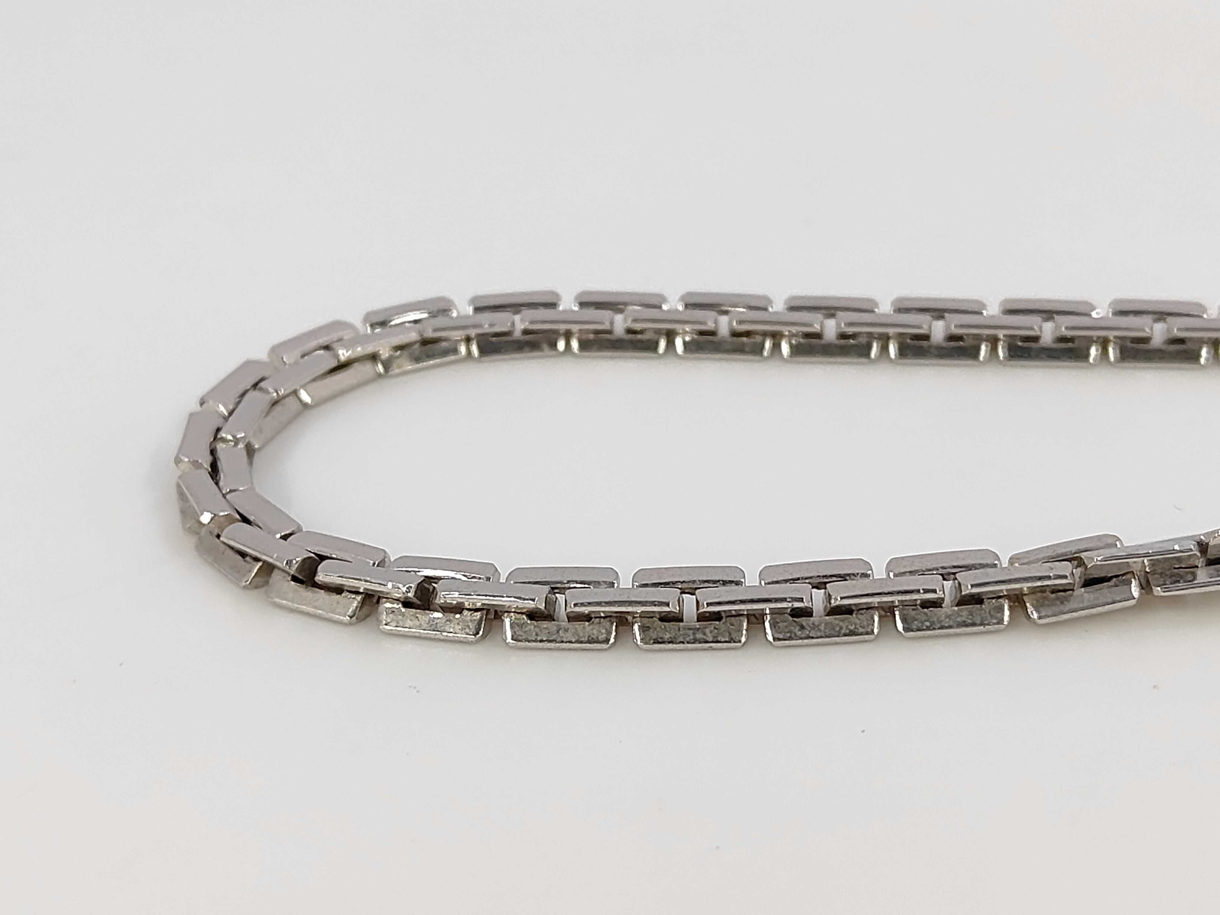 Necklace — view 3