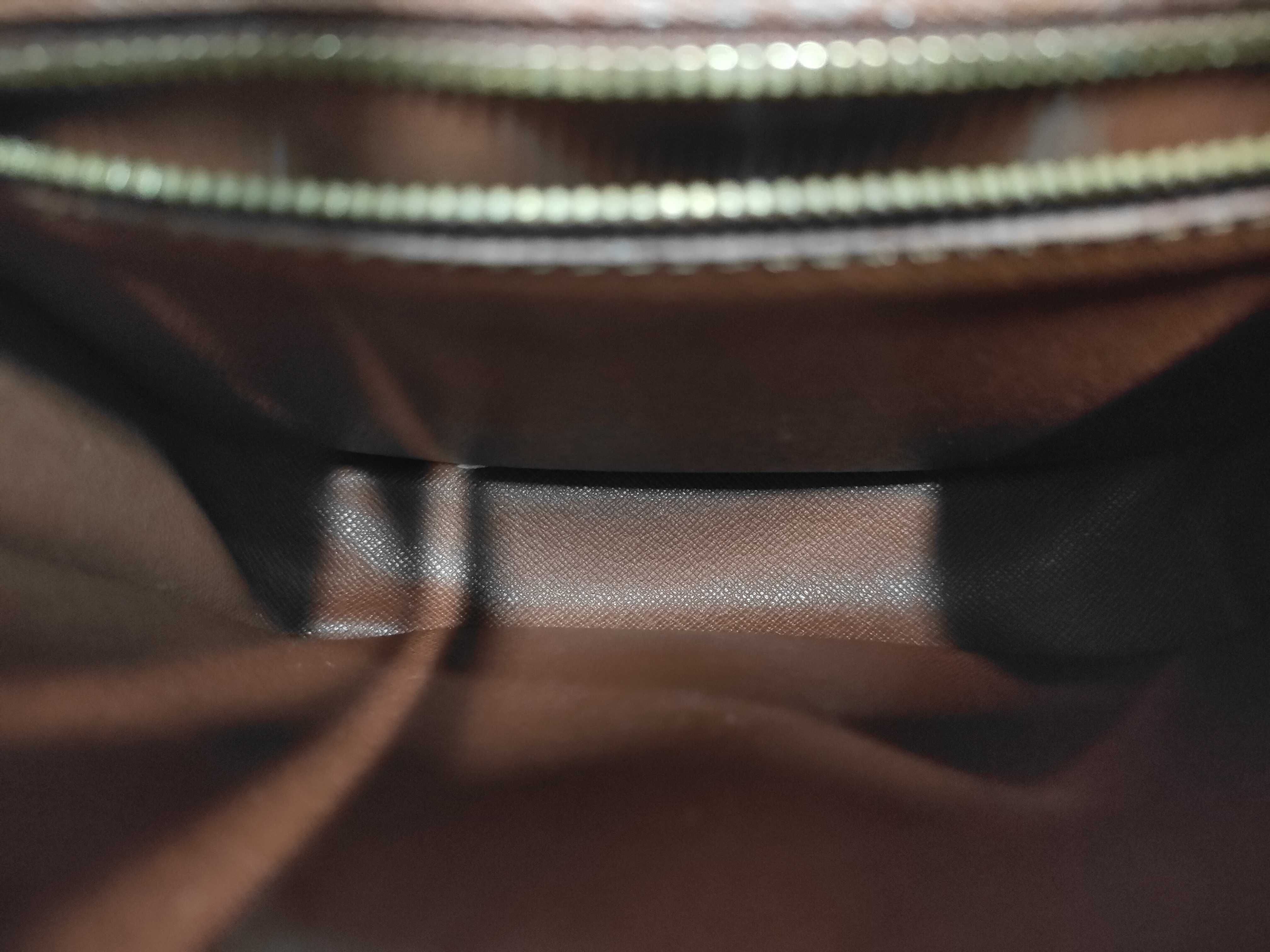 LV Saint Cloud Shoulder Bag — view 8