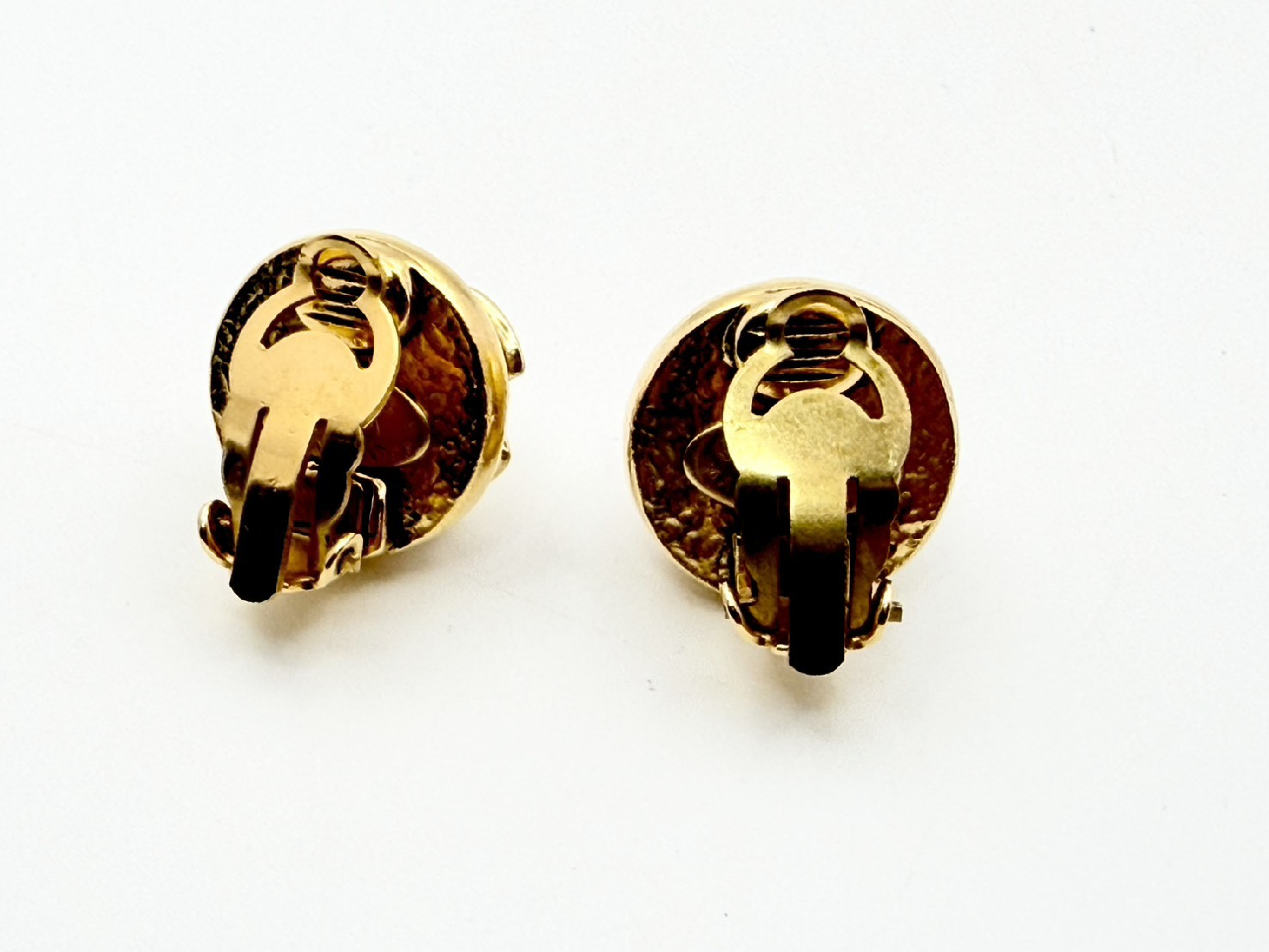 Coco Mark Faux Pearl Round Earrings 94A — view 3