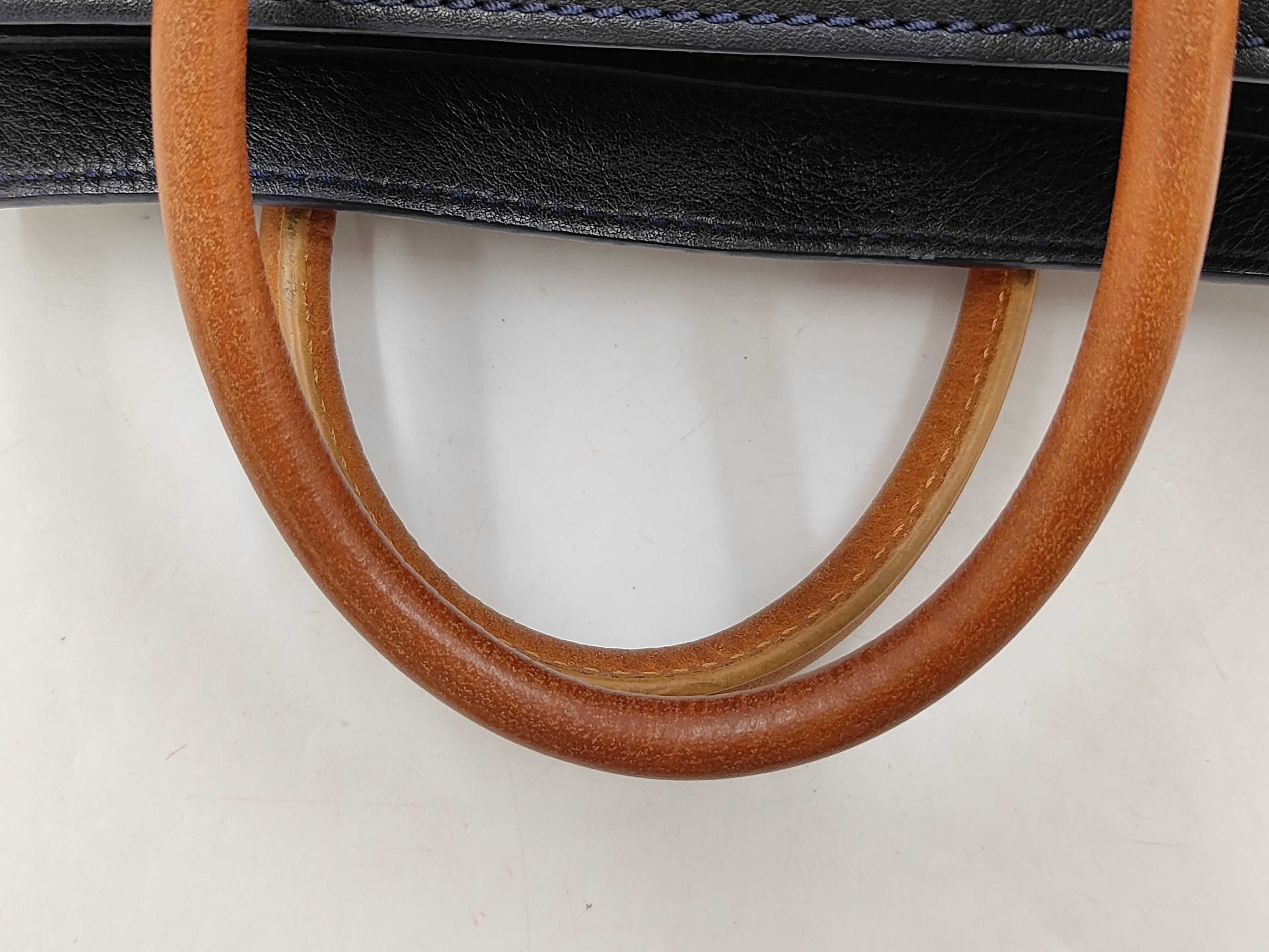 handbag — view 4