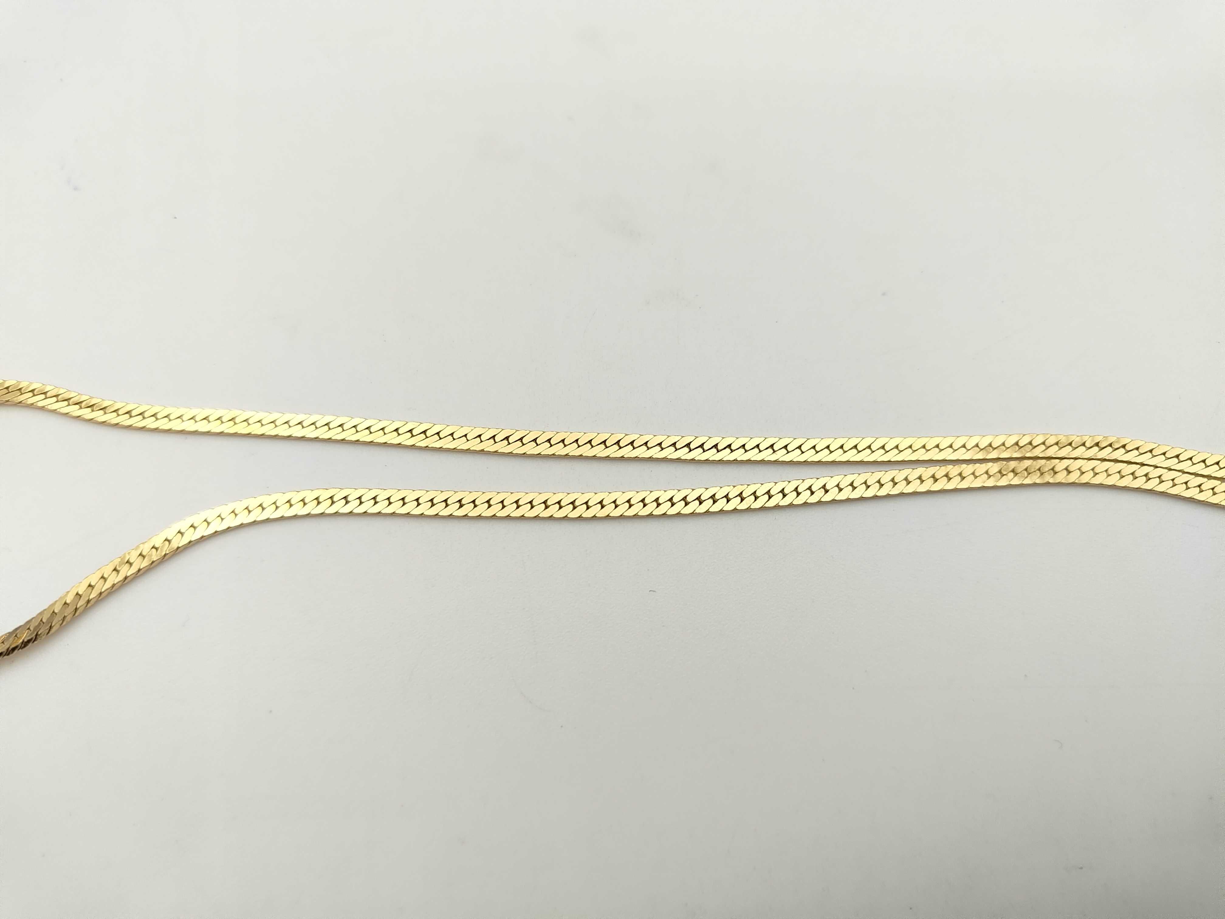 G-logo Flat Snake Chain Herringbone Chain Gold Necklace — view 6