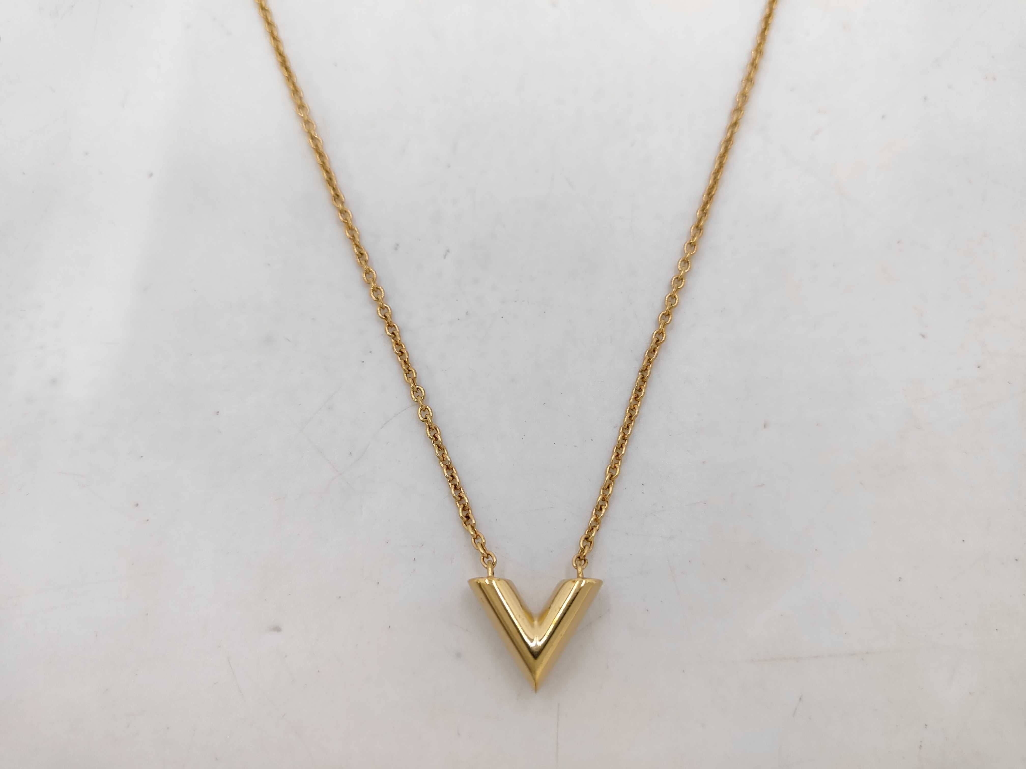 Necklace Essential V Gold M61083/OB1109 Necklace