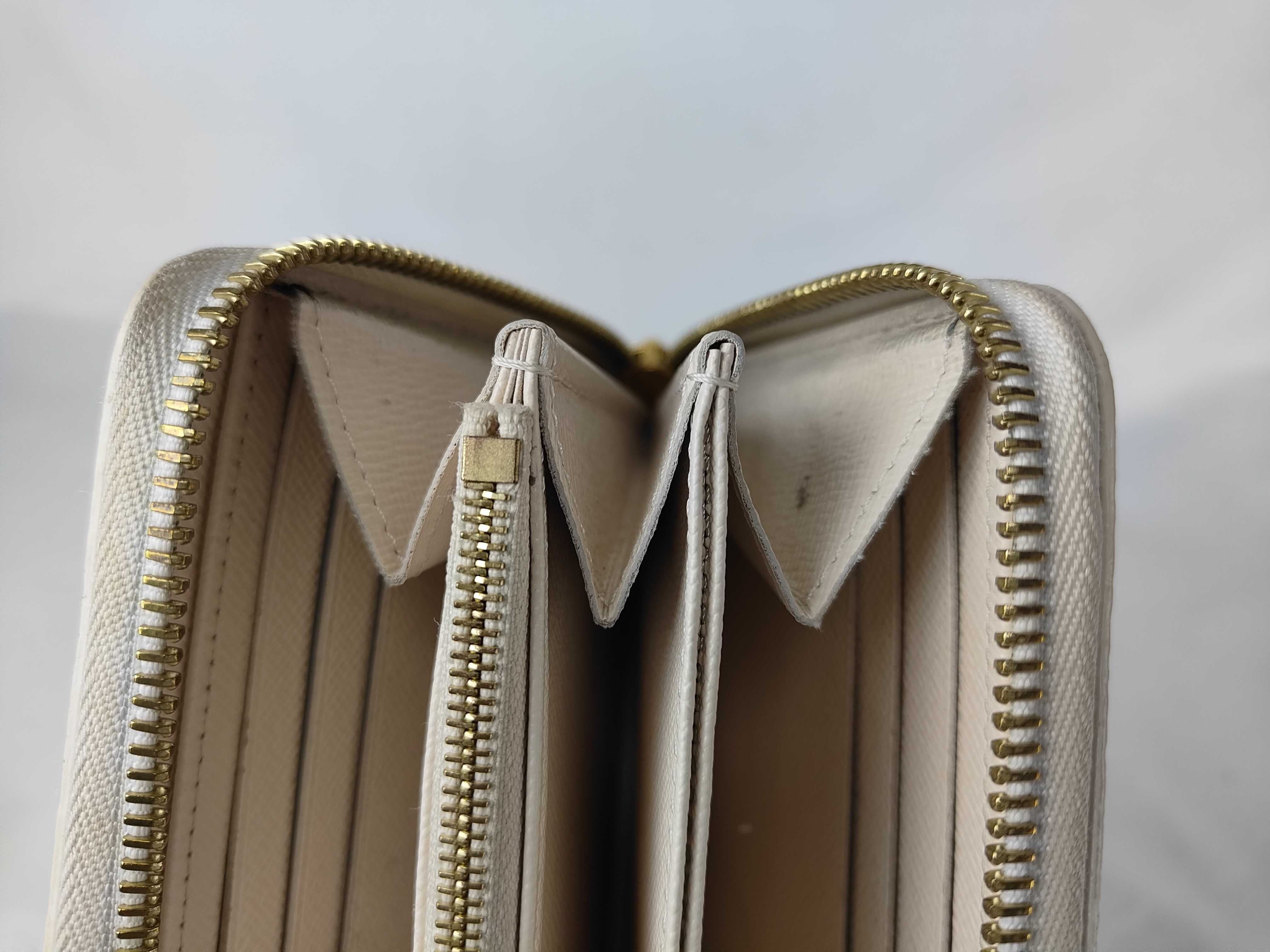 Zippy Wallet Monogram Giant M80359 Wallet — view 10