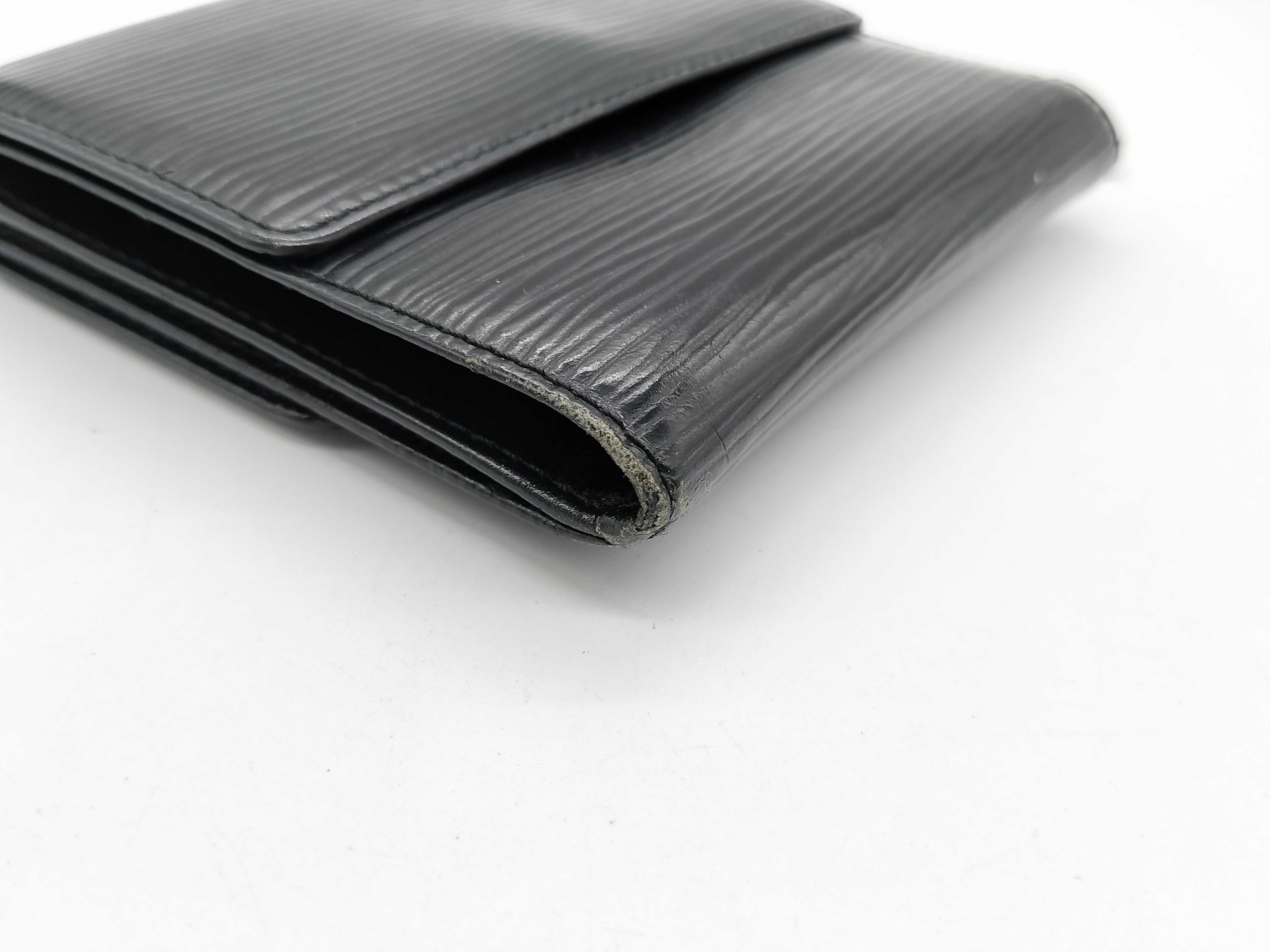 Epi Leather Double Snap Closure Noir Wallet — view 5