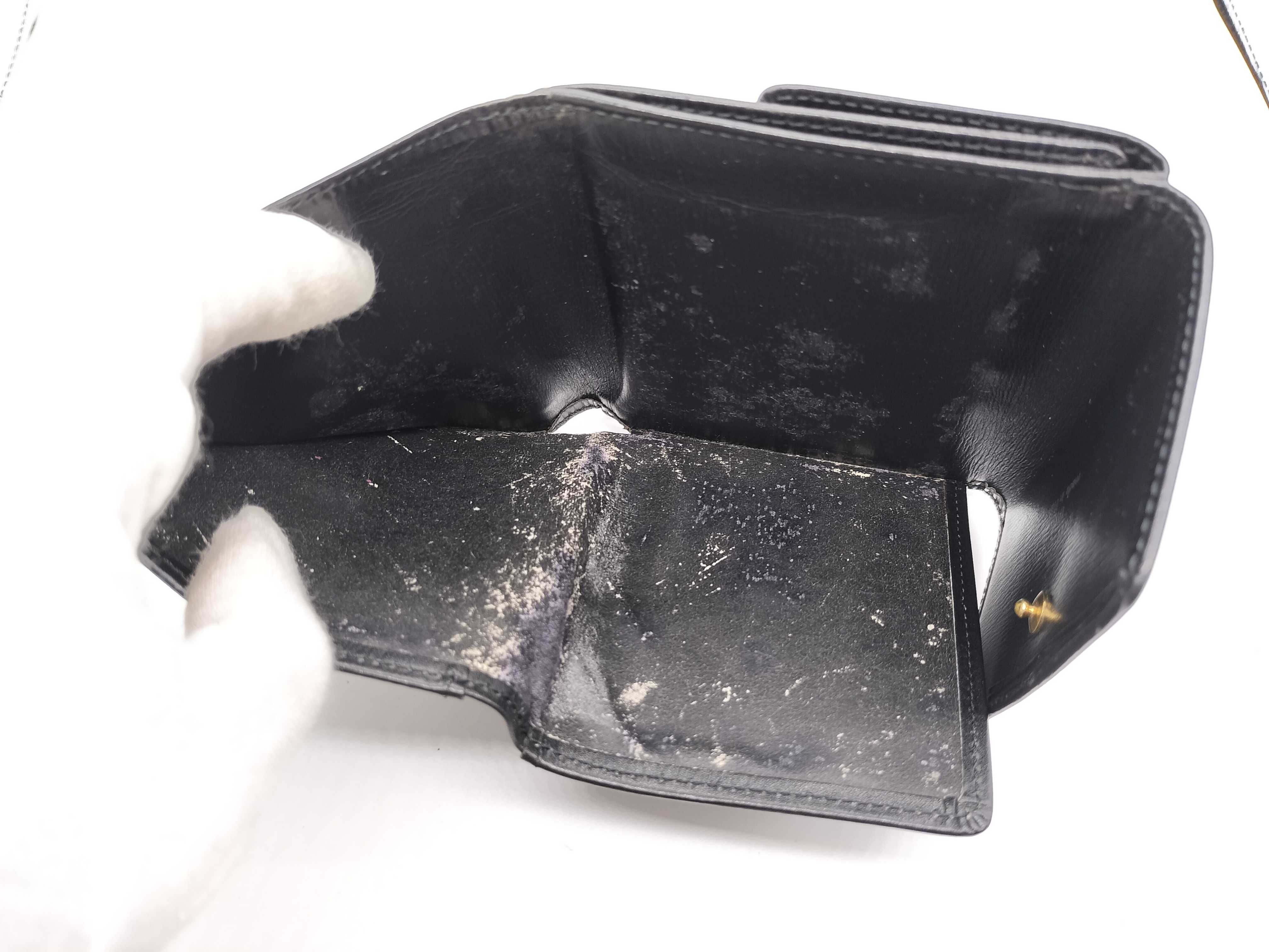 Epi Leather Double Snap Closure Noir Wallet — view 7