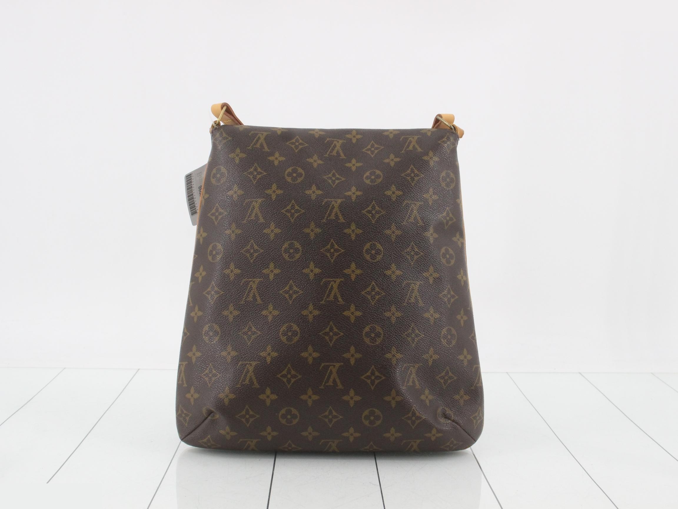 Musette — view 2